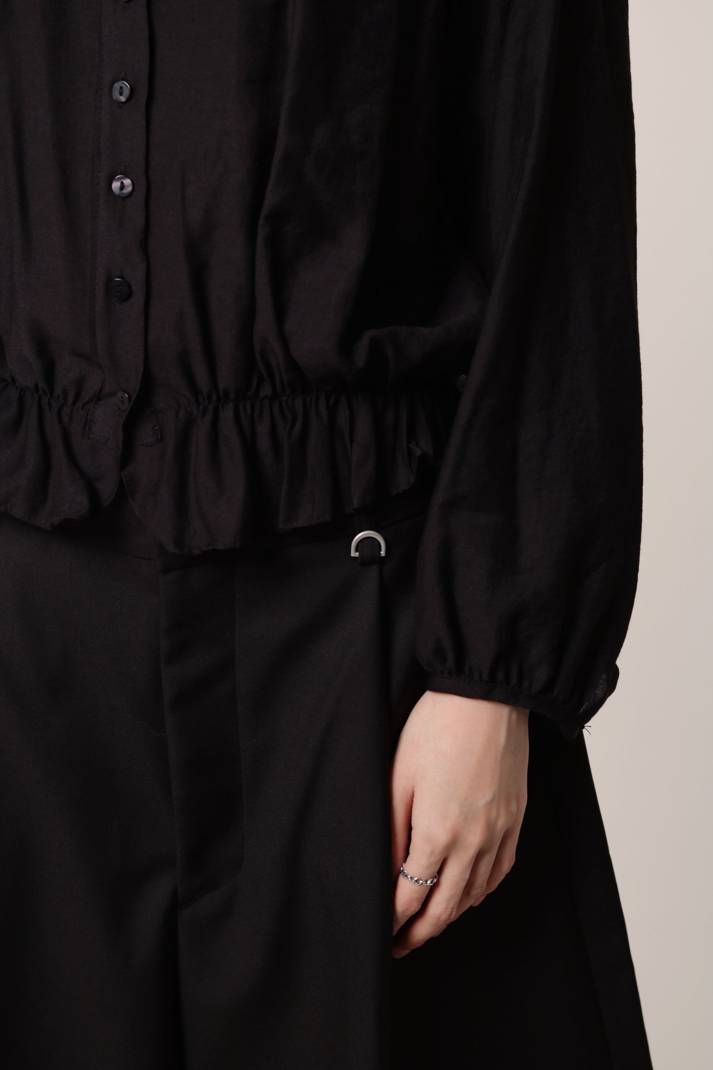 Retro Ruffle Shirt (Black)