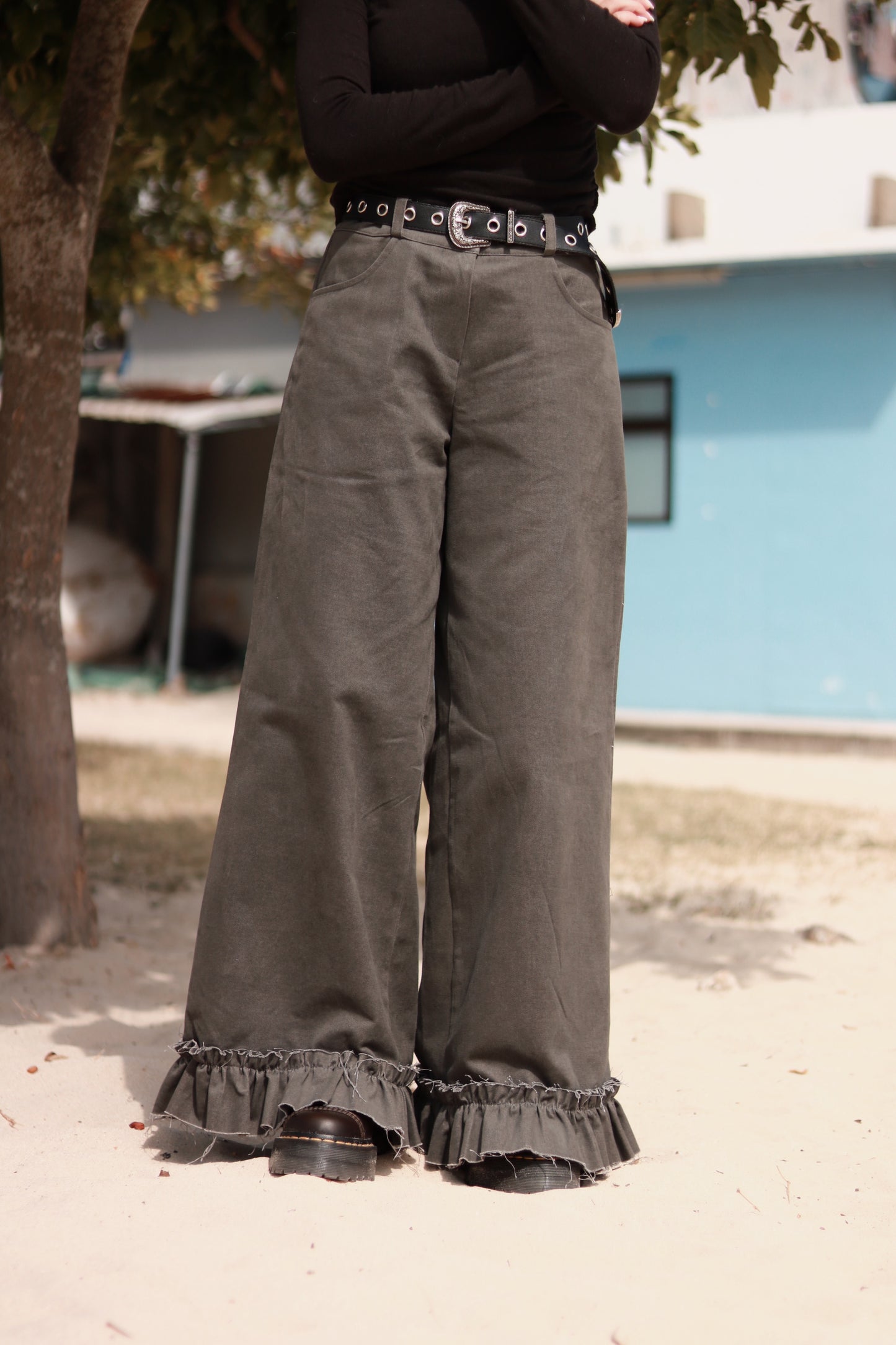 Doll Ruffle Pants (Grey)