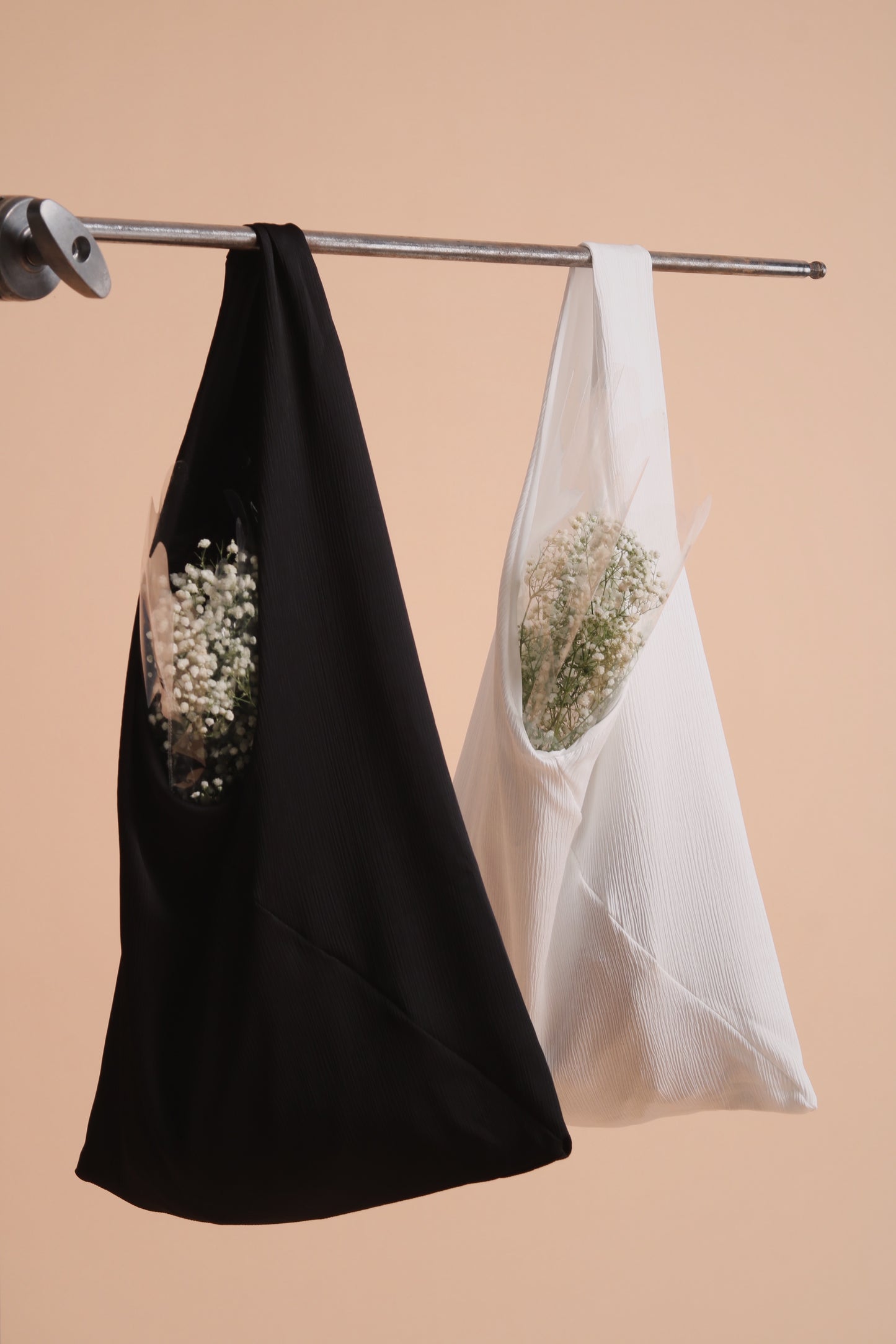 Textured stripe Bag (Black/White)