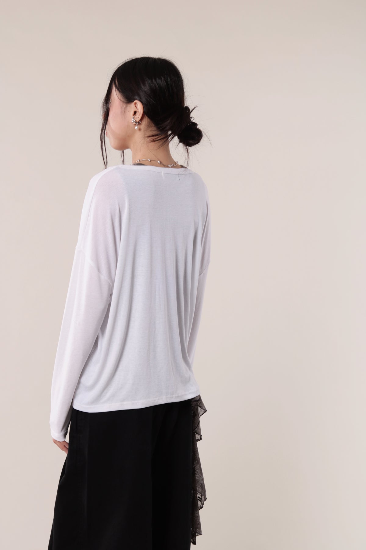 Lazy Button Long Tee (White)
