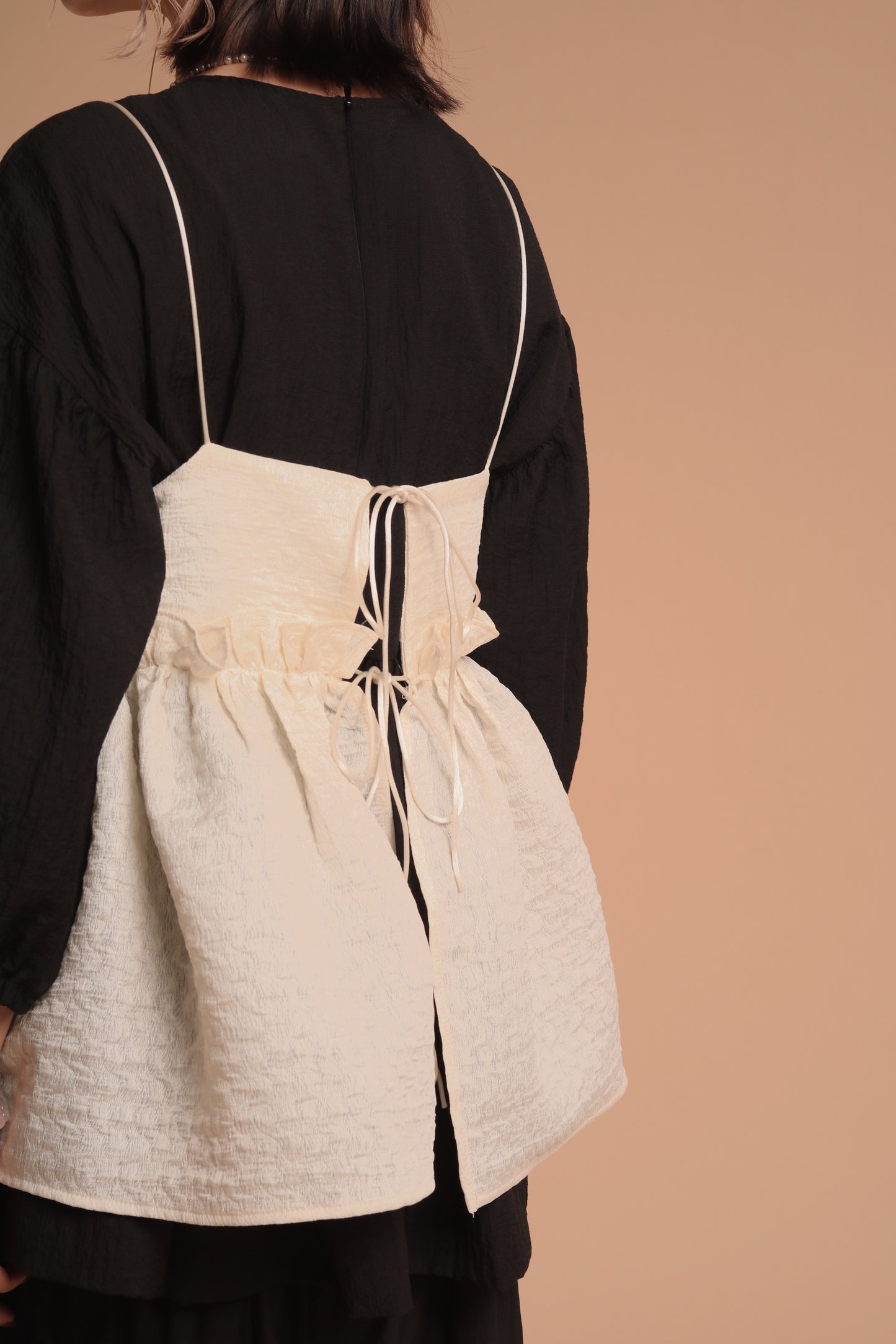 Doll Puff Sleeve Blouse (Black)