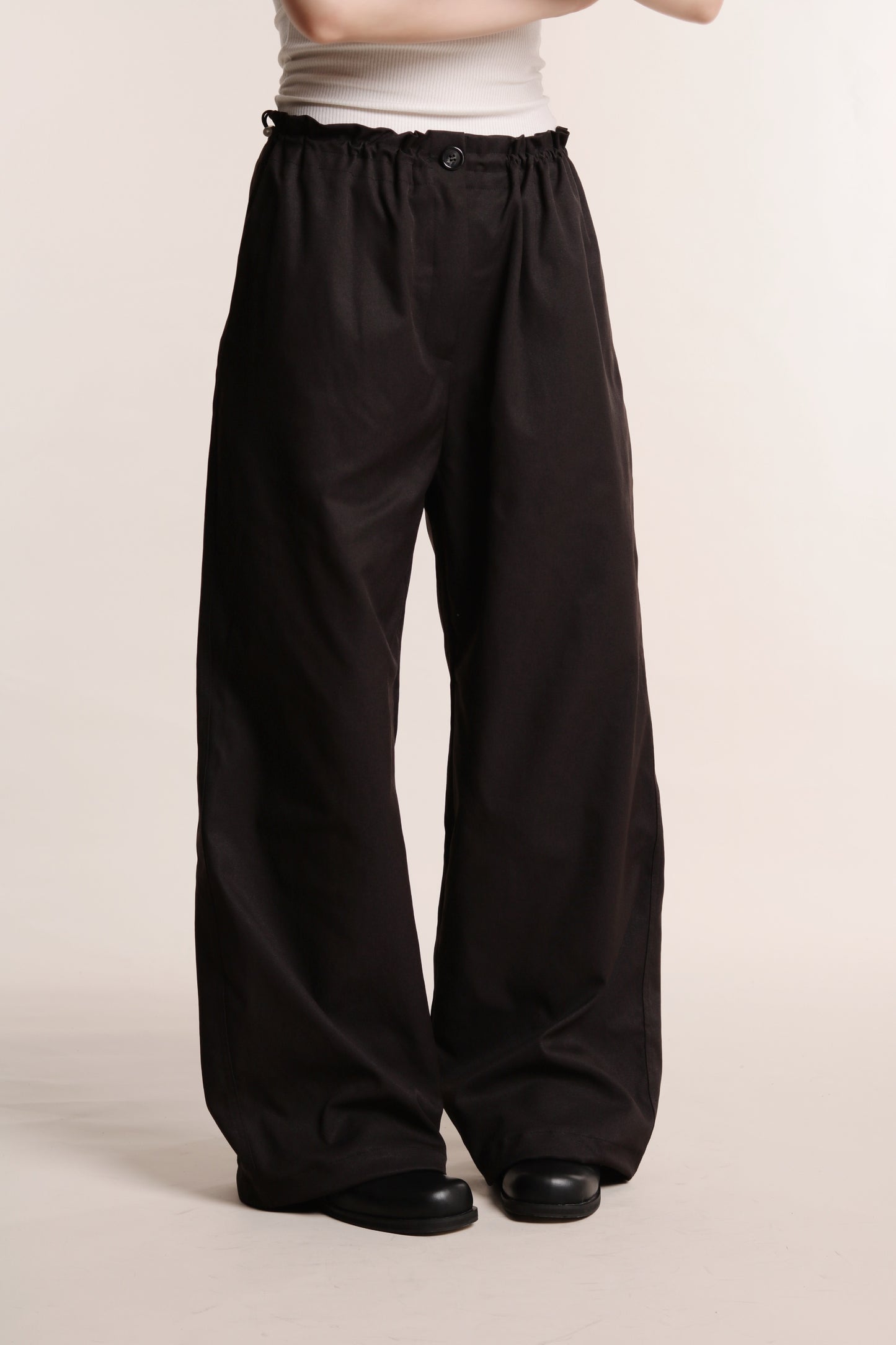 Delia Gathered Pants (Black)