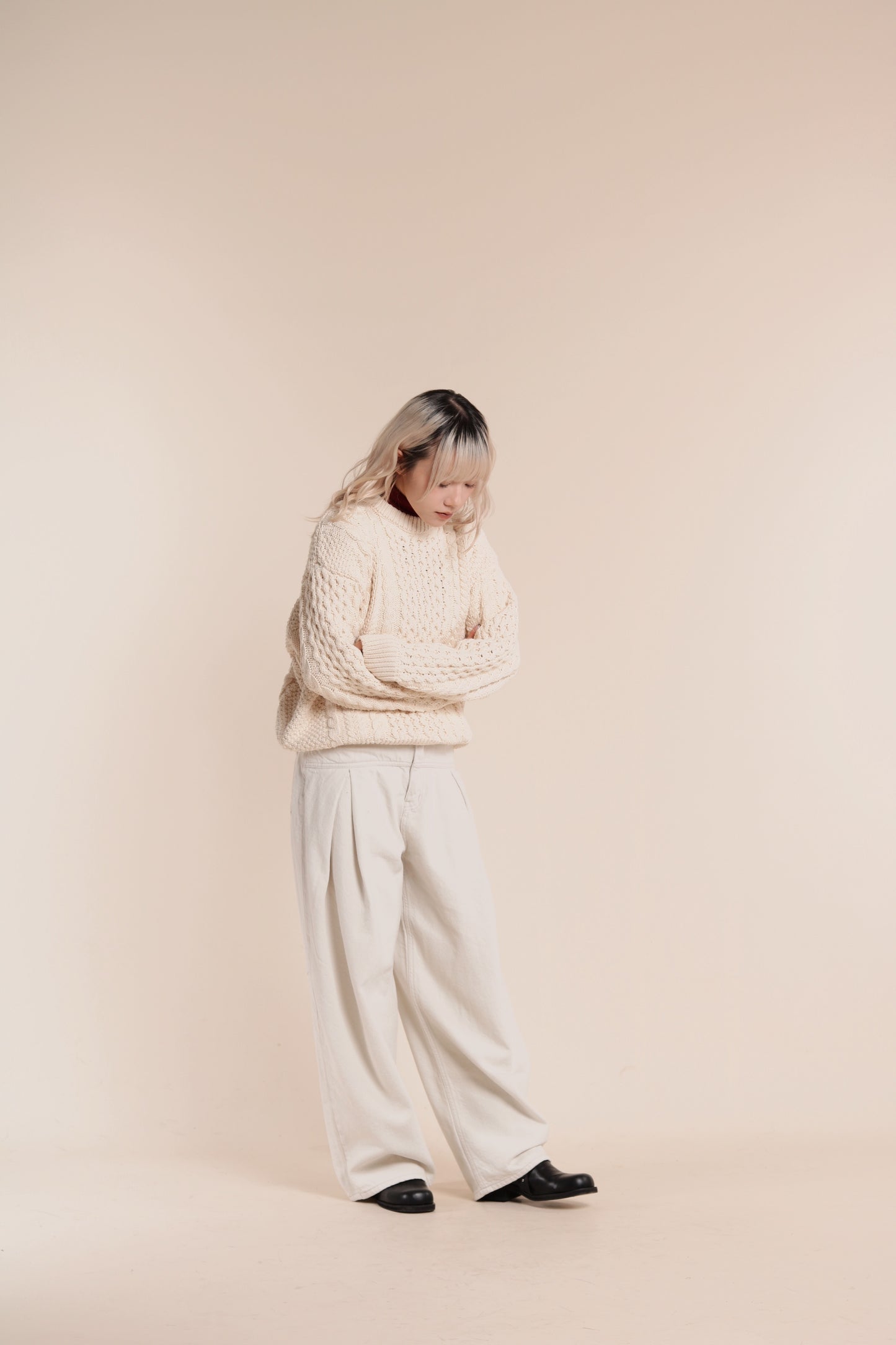 Oversized Cable Knit Sweater (Ivory)