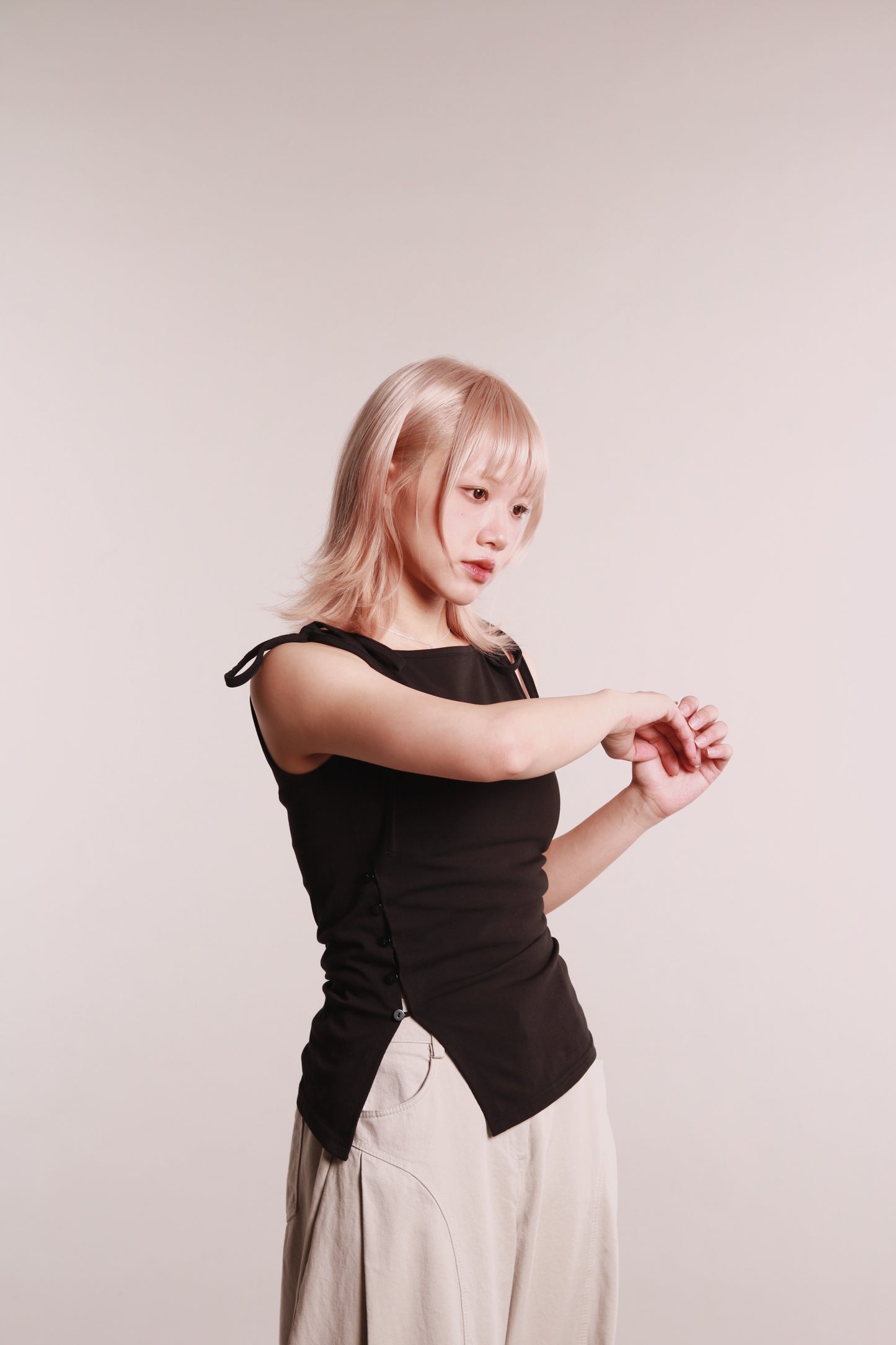 Side Cut Dance Top (Black)
