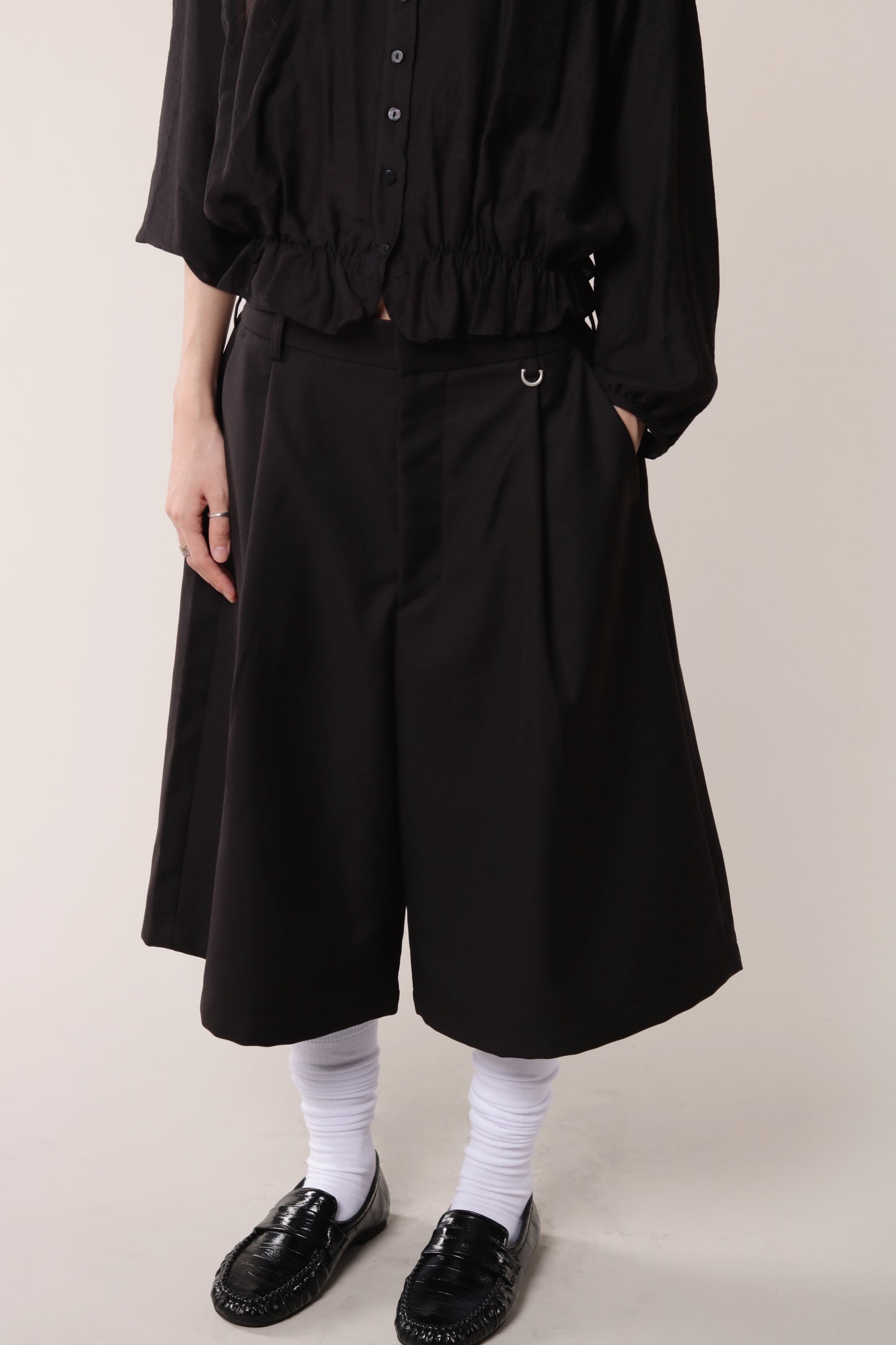Classic Shorts (Black)