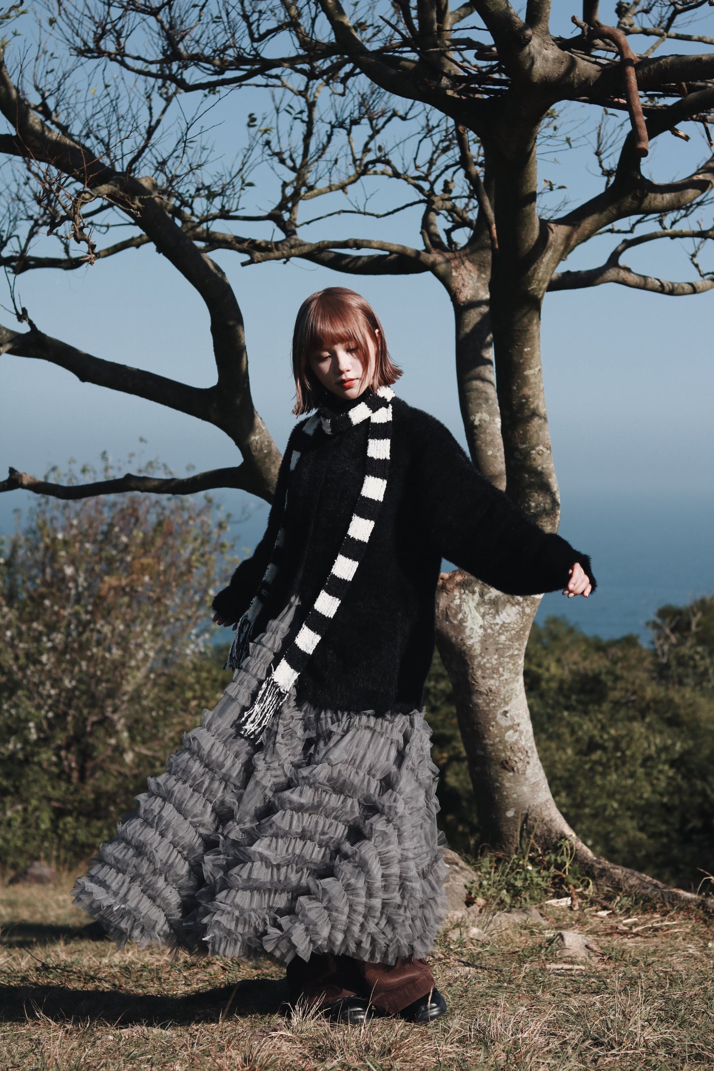 Doll Lace Skirt (Grey)