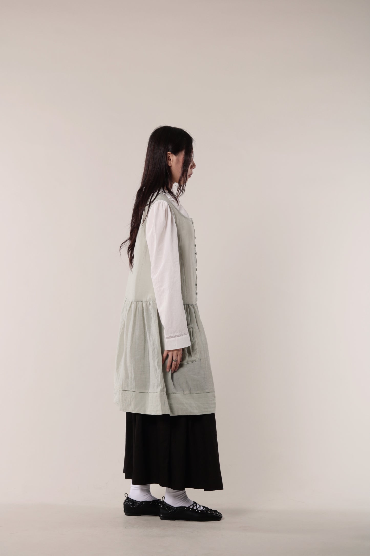 Pleated Skirt (Black)