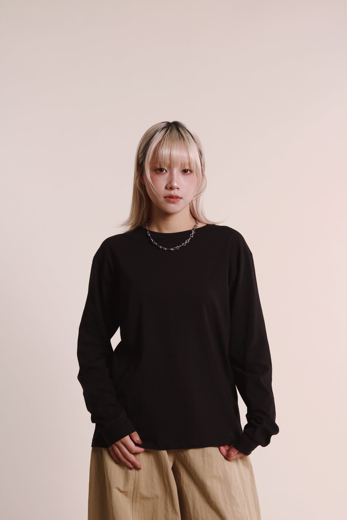 AW Basic Top (Black)