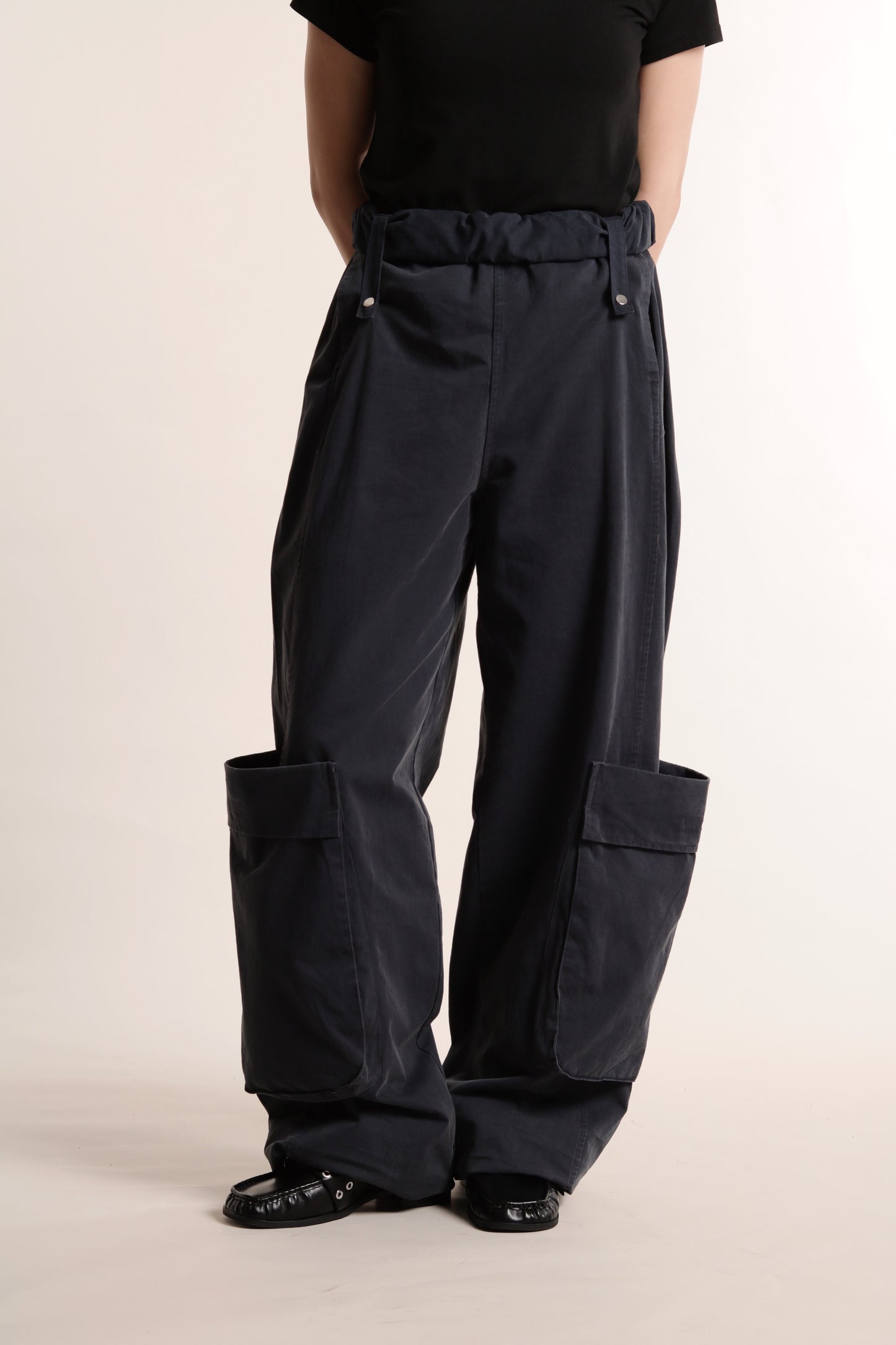 Volume Pocket Pants (Navy)
