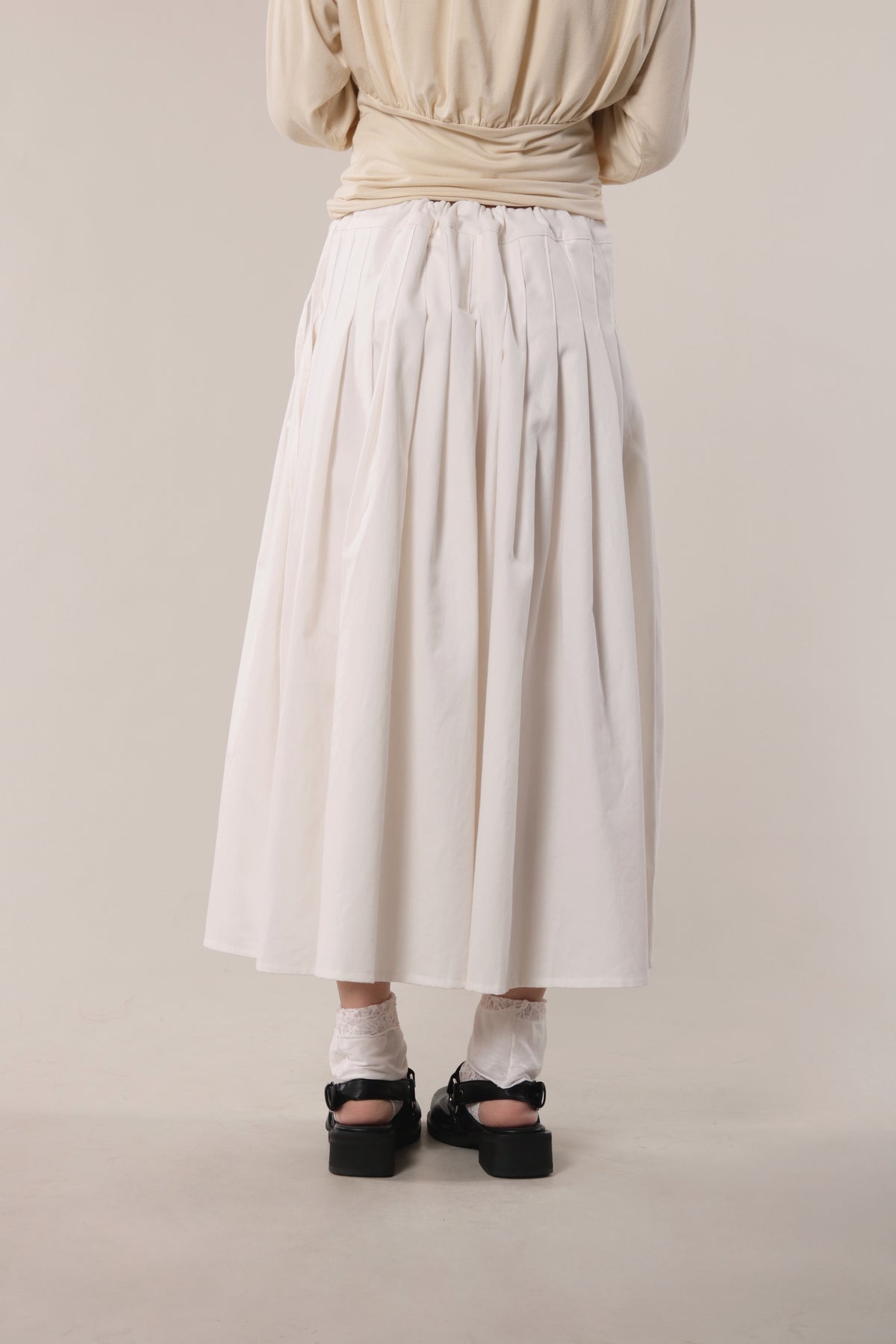 Pleated Skirt (Ivory)