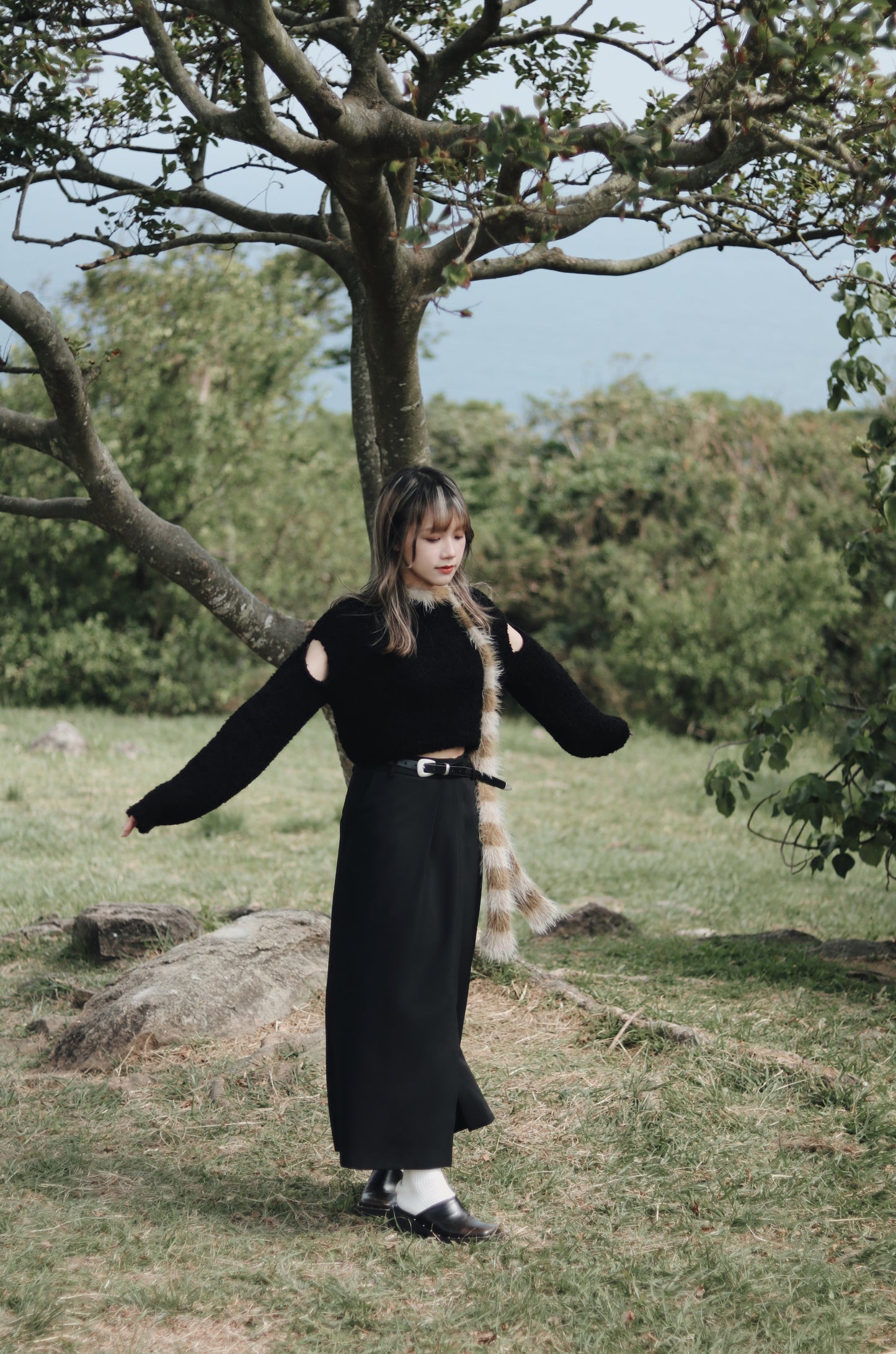 Pleated Skirt (Black)