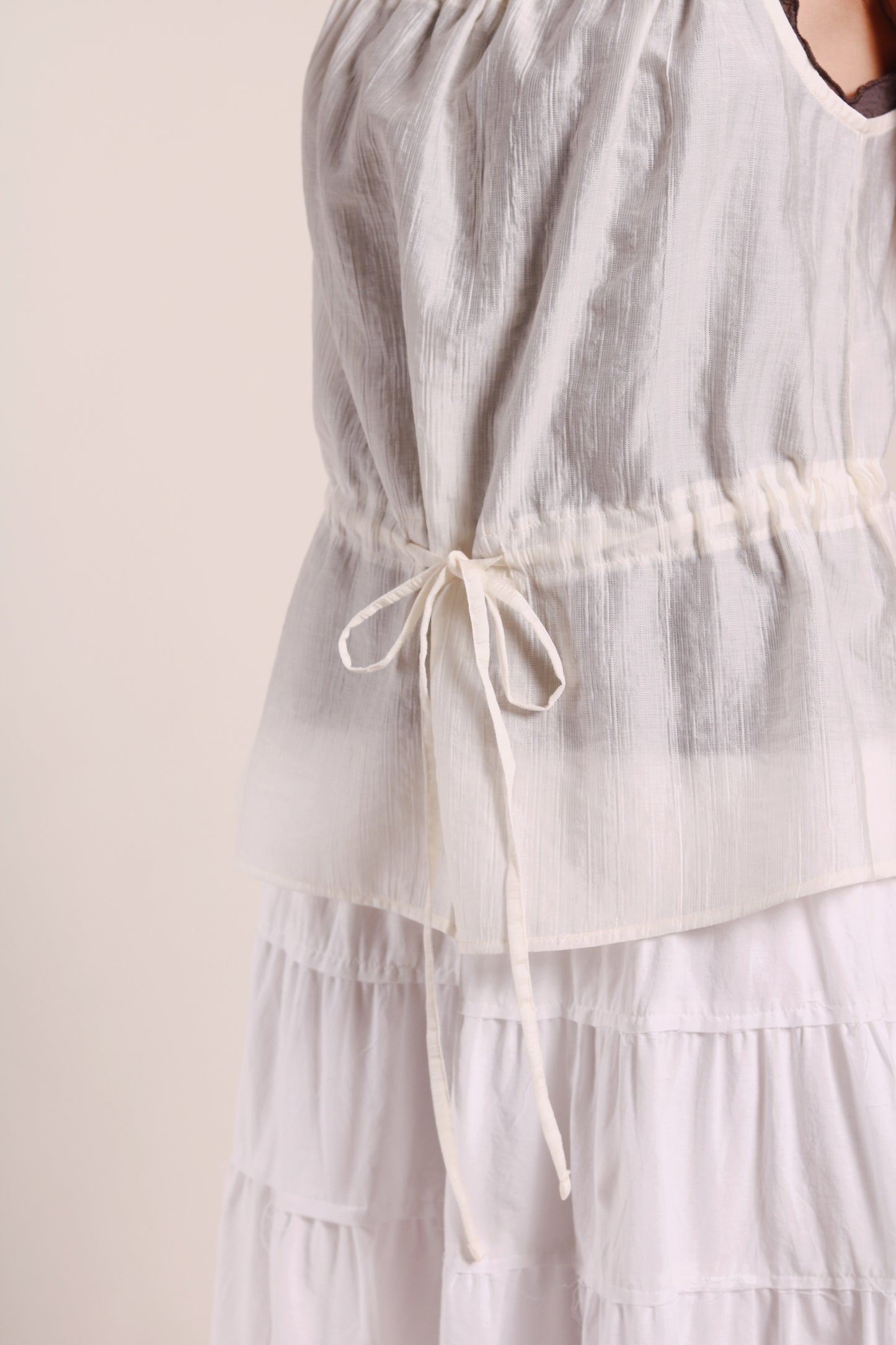 Gathered Ribbon Sleeveless Top (Ivory)