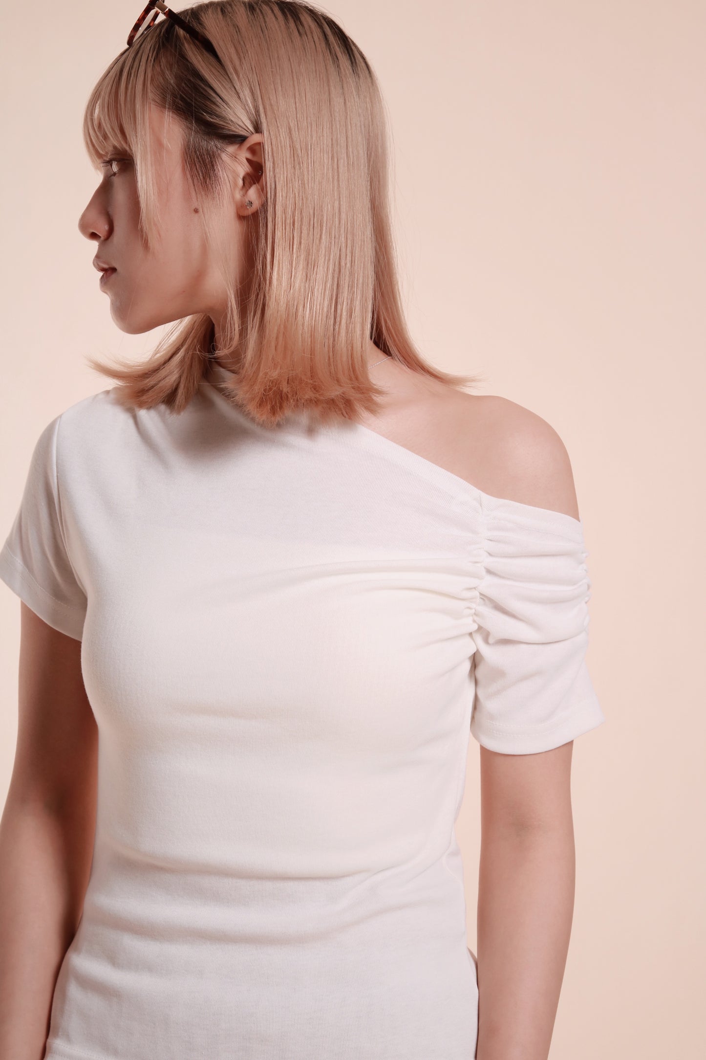 Asymmetry Top (White)