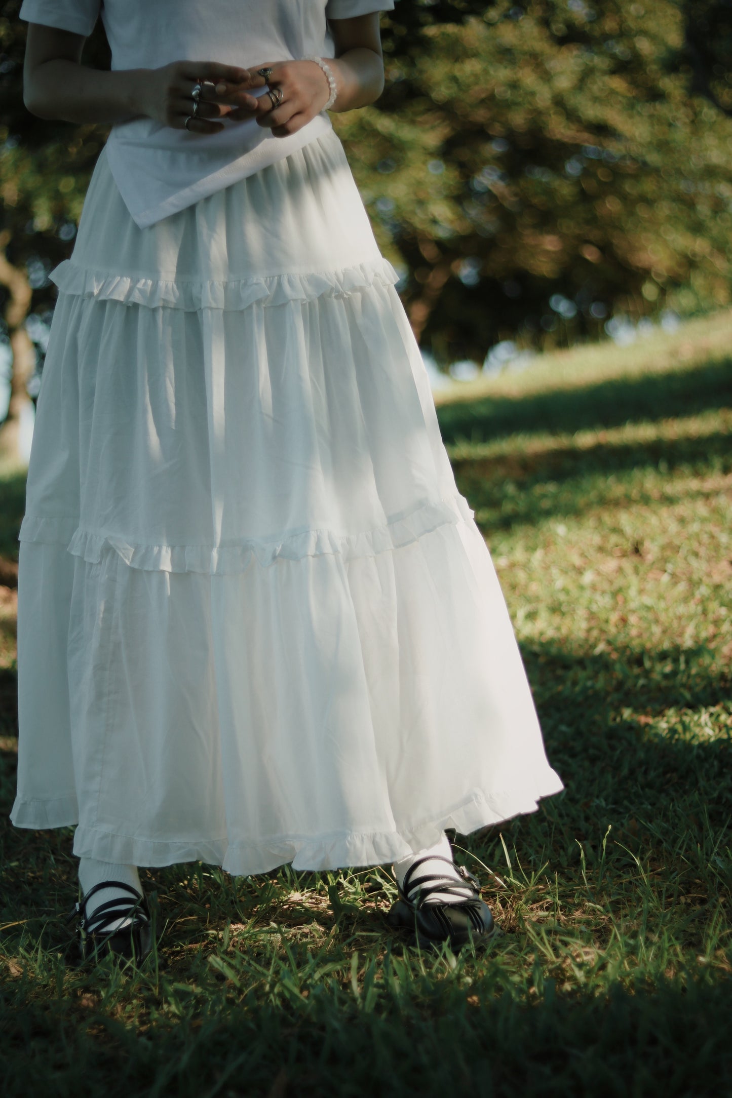 Ruffle Skirt (White)