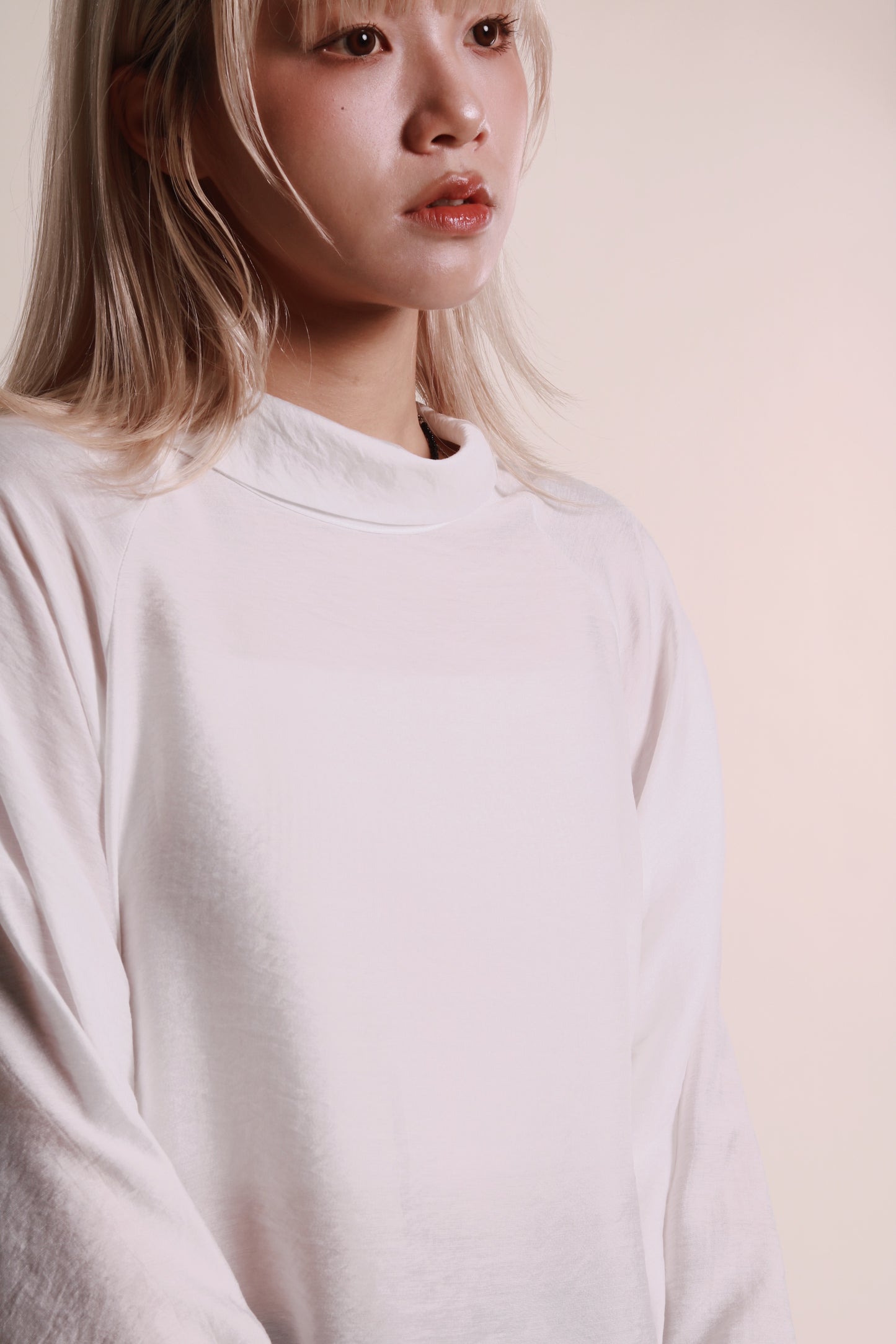 Doll Gathered Blouse (White)