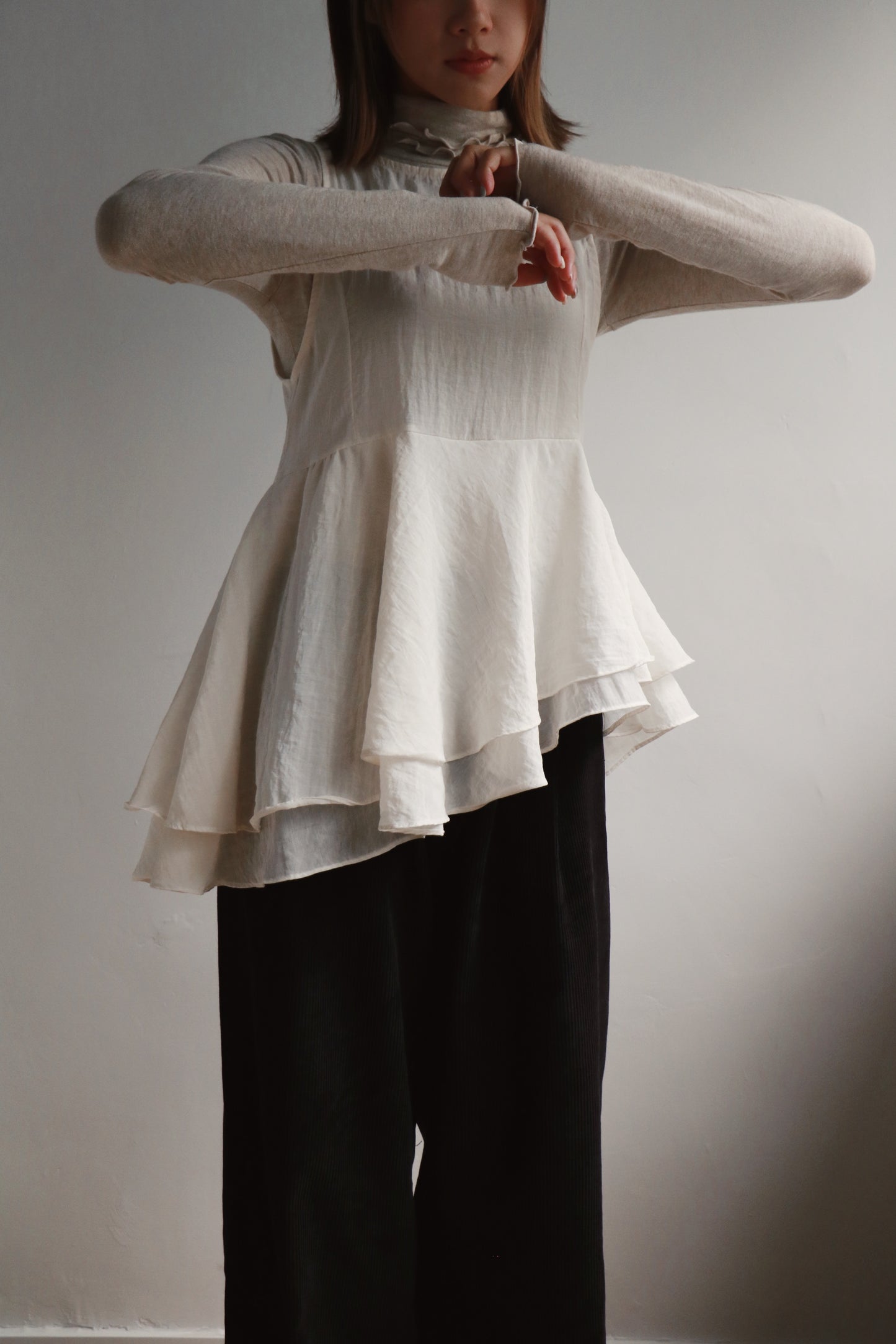 Ruffle Sleeveless Top (Ivory)