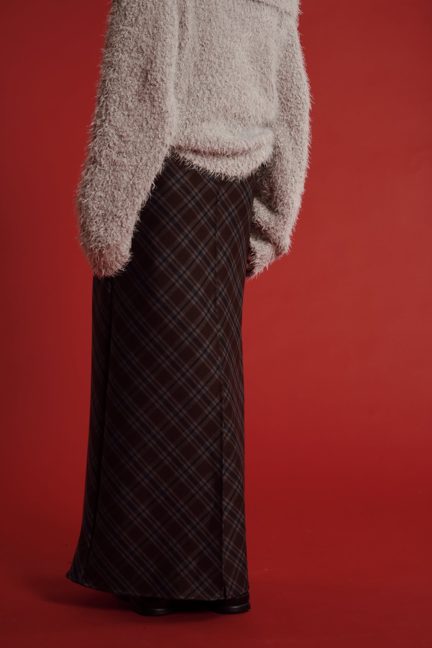 Checkered Slit Skirt (Brown)