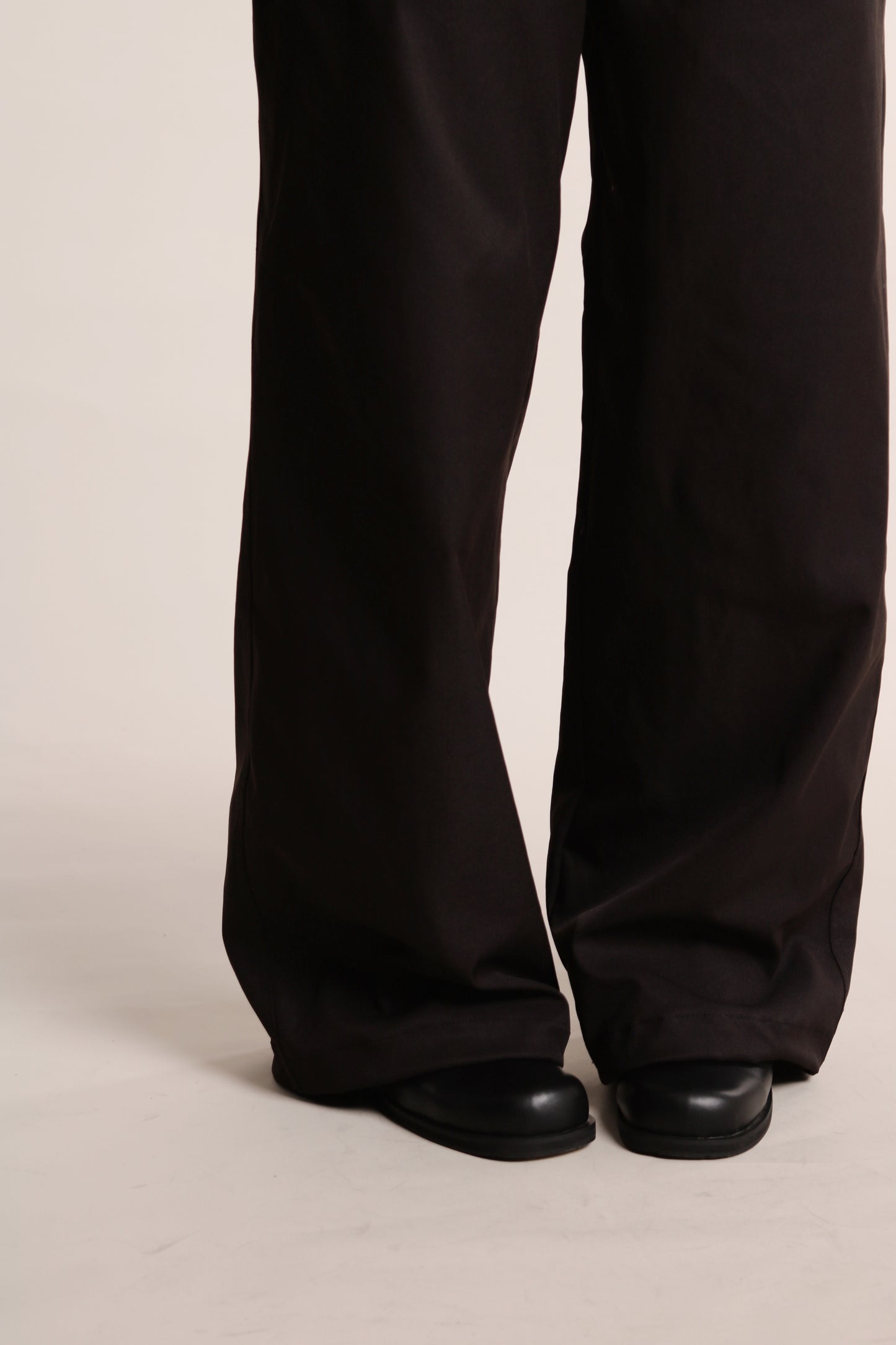 Delia Gathered Pants (Black)