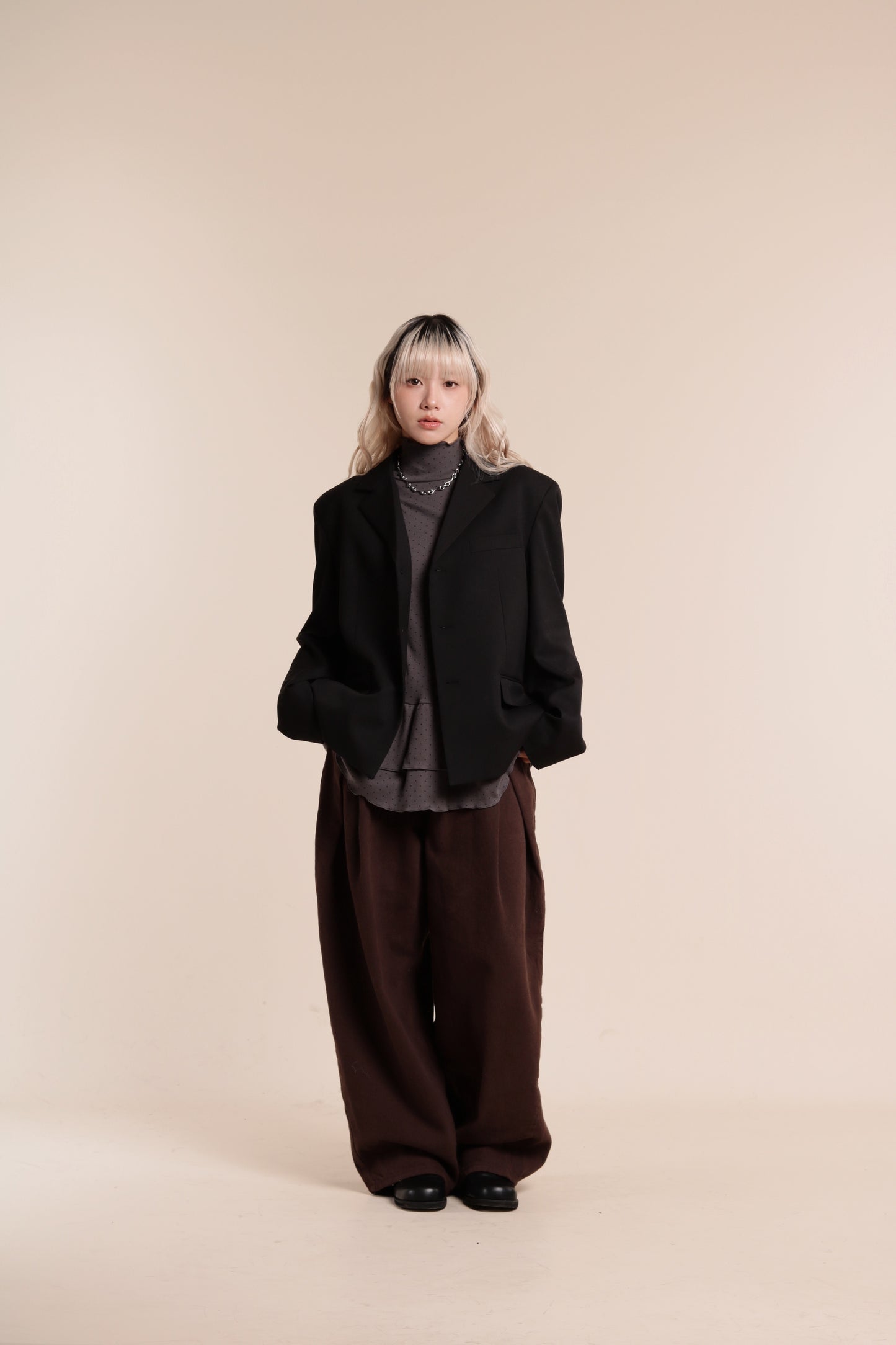 Nolan Pleat Pants (Brown)