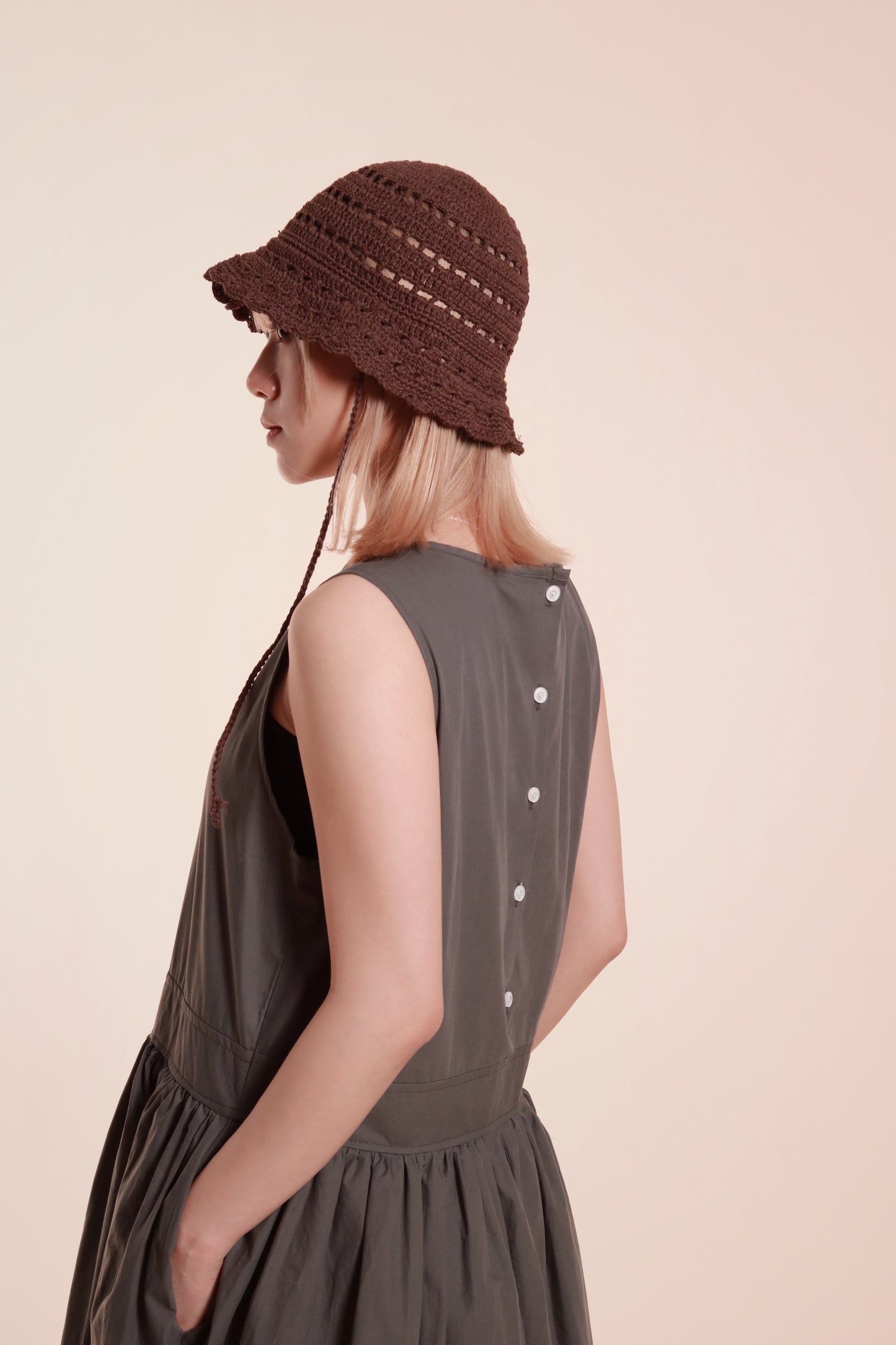 Mesh Bucket Hat (Brown)