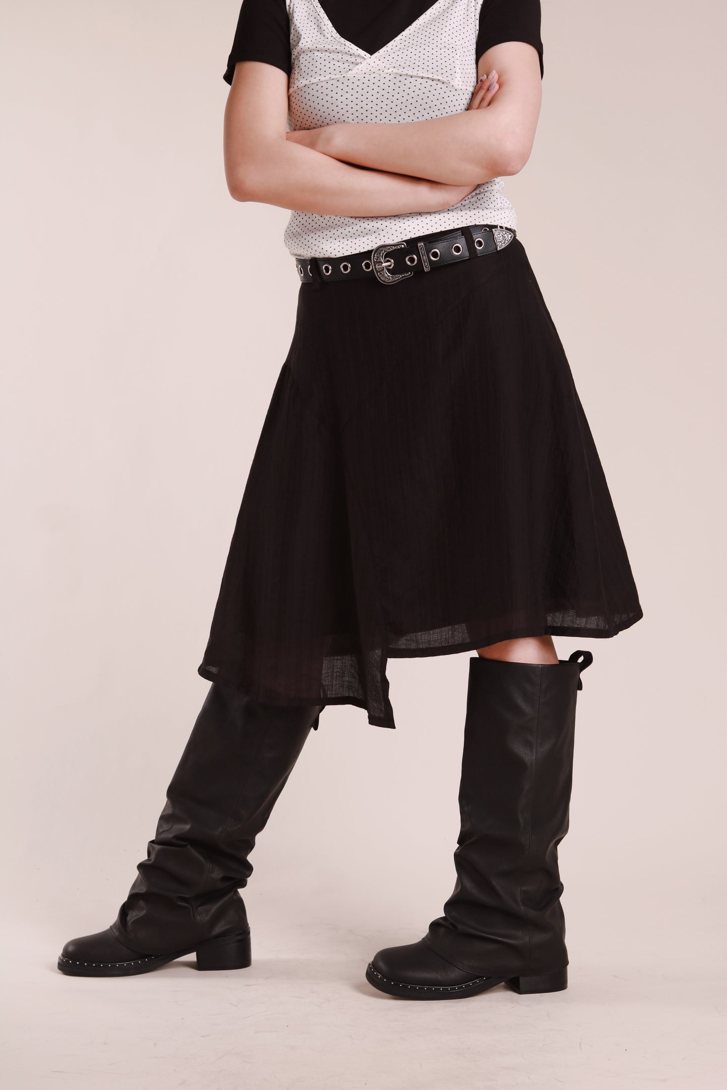 Asymmetric Mini Skirt (Black)
