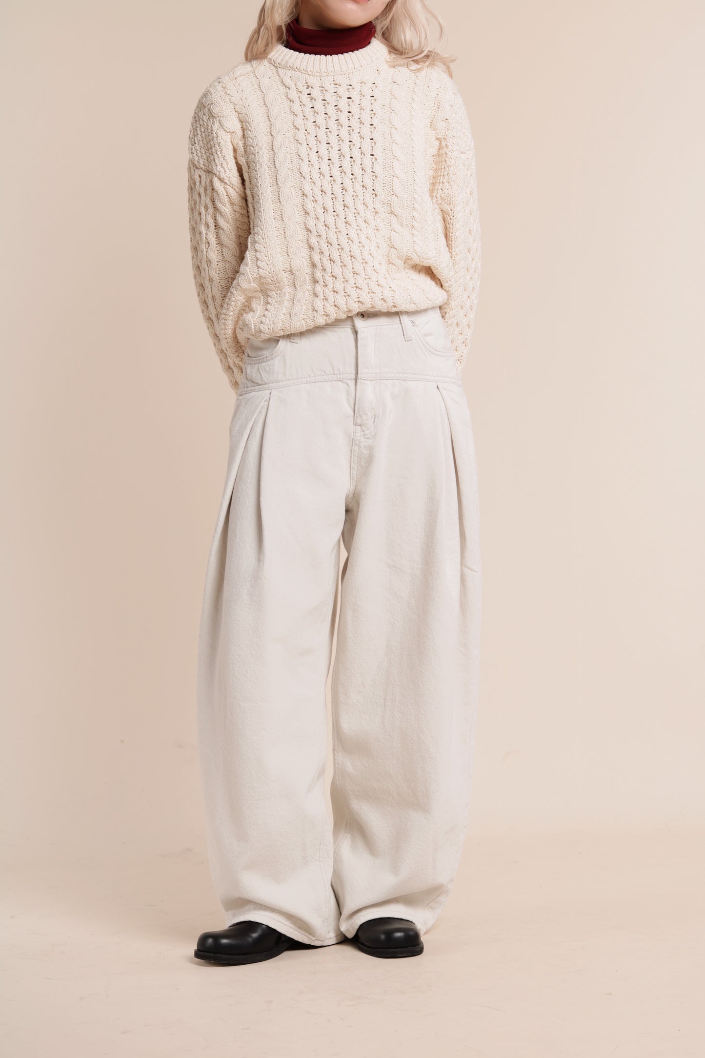 Oversized Cable Knit Sweater (Ivory)