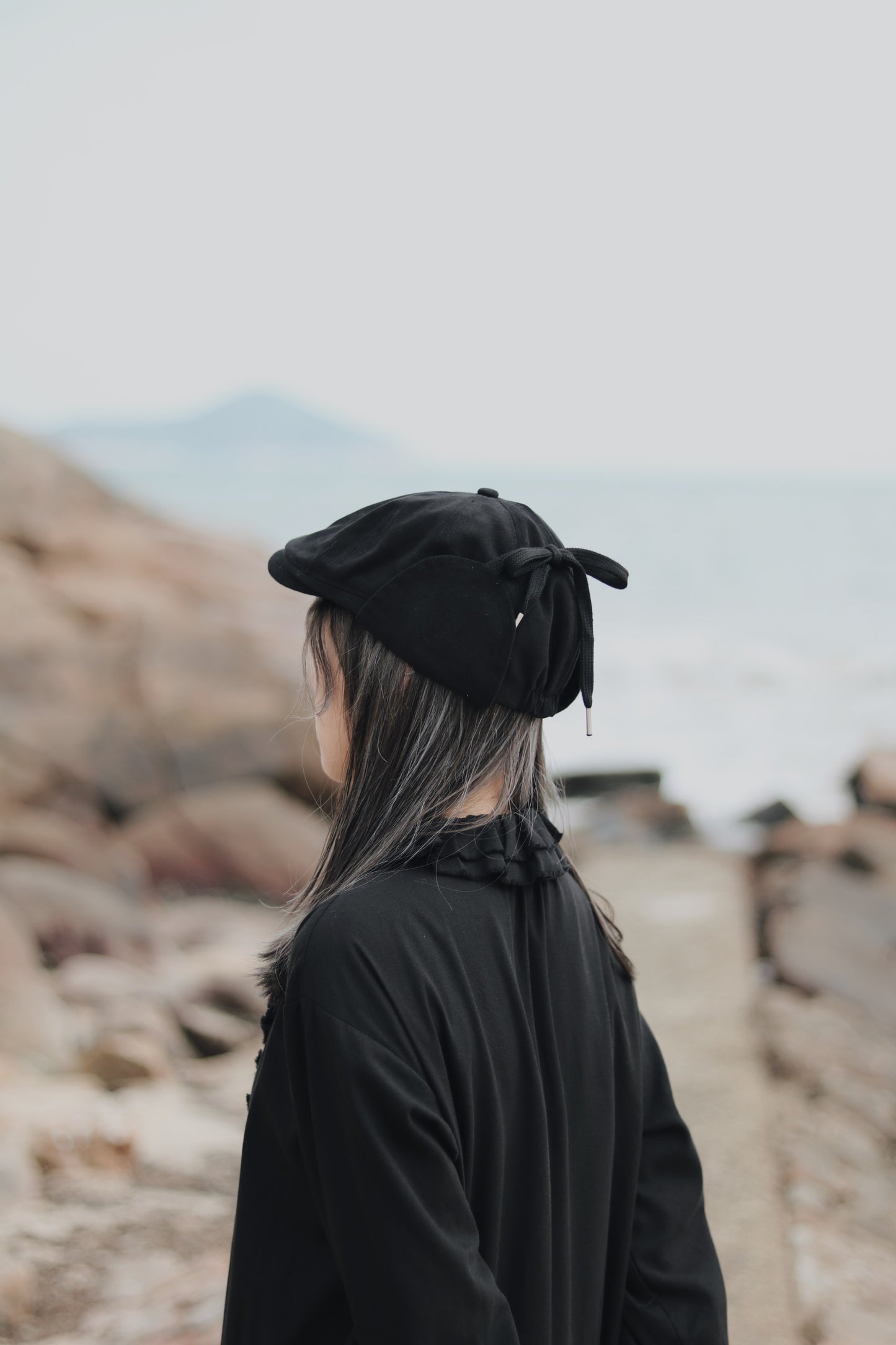 Snoopy Hat (Beige/Black/White)