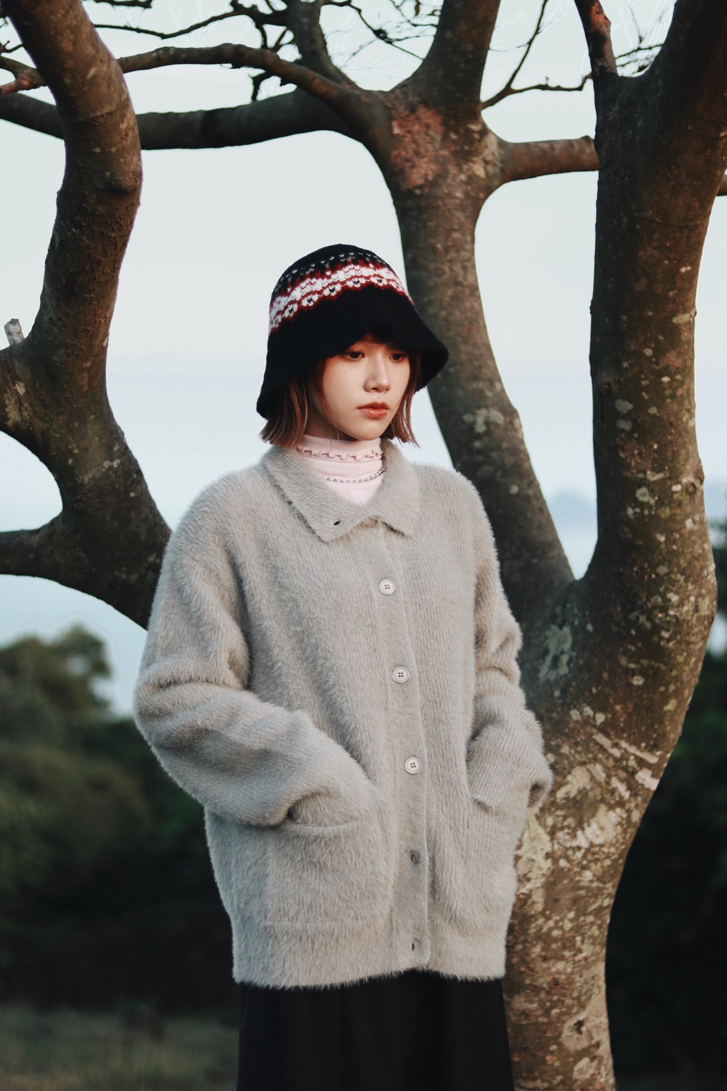 Snow Bucket Hat (Black)