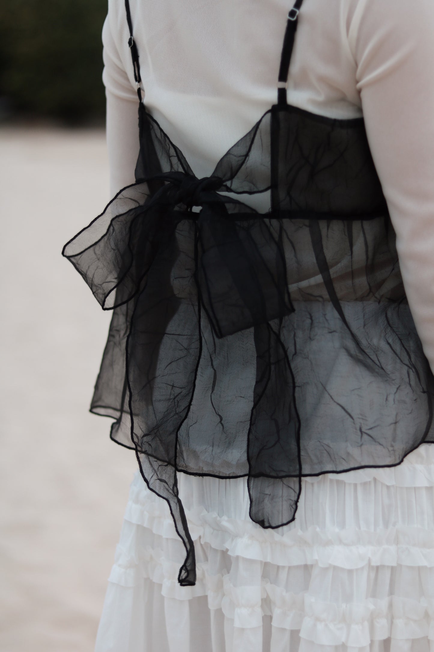 Doll Ribbon Sleeveless Top (Black)