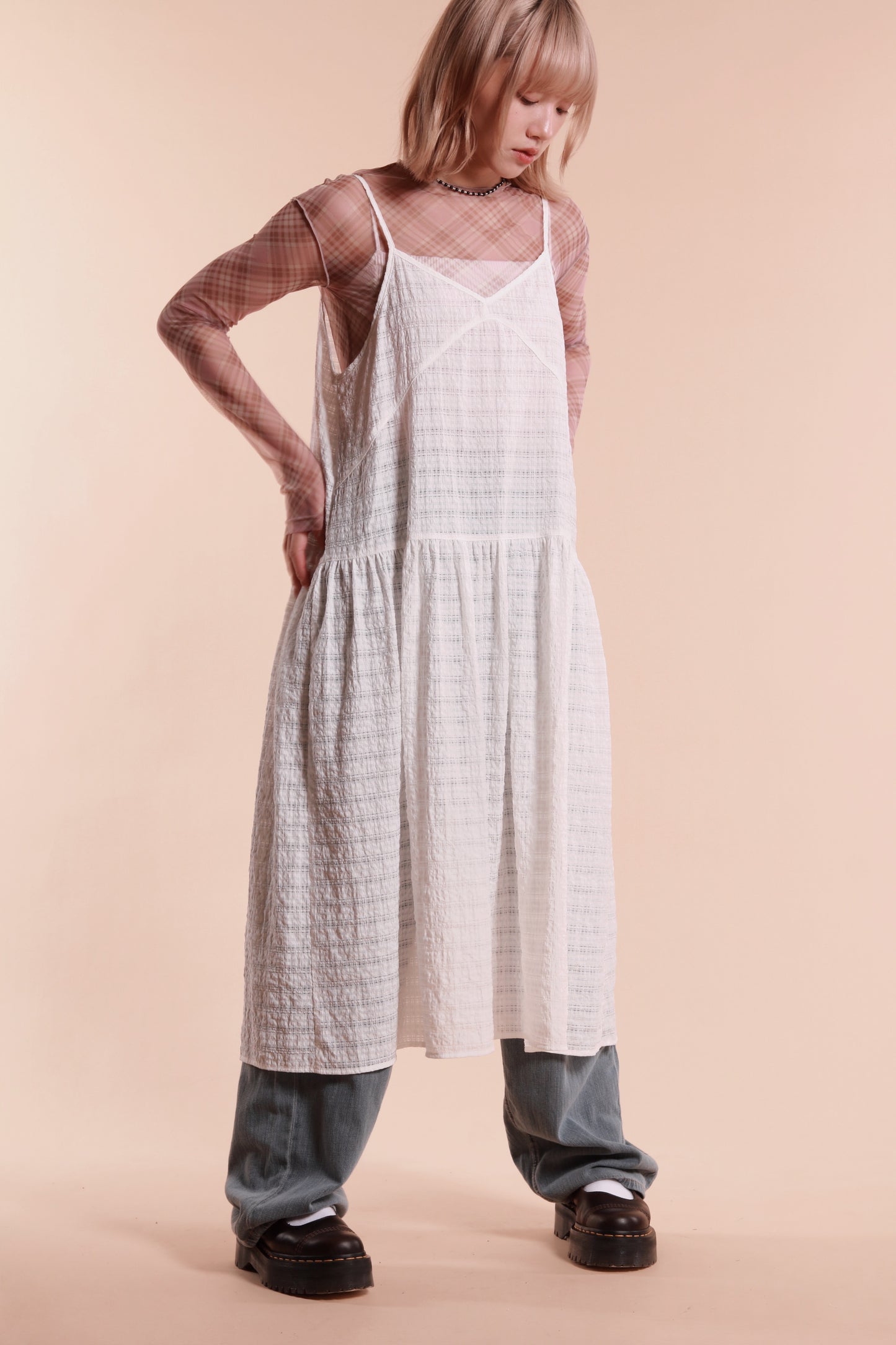 Textured Sleeveless Dress (White)