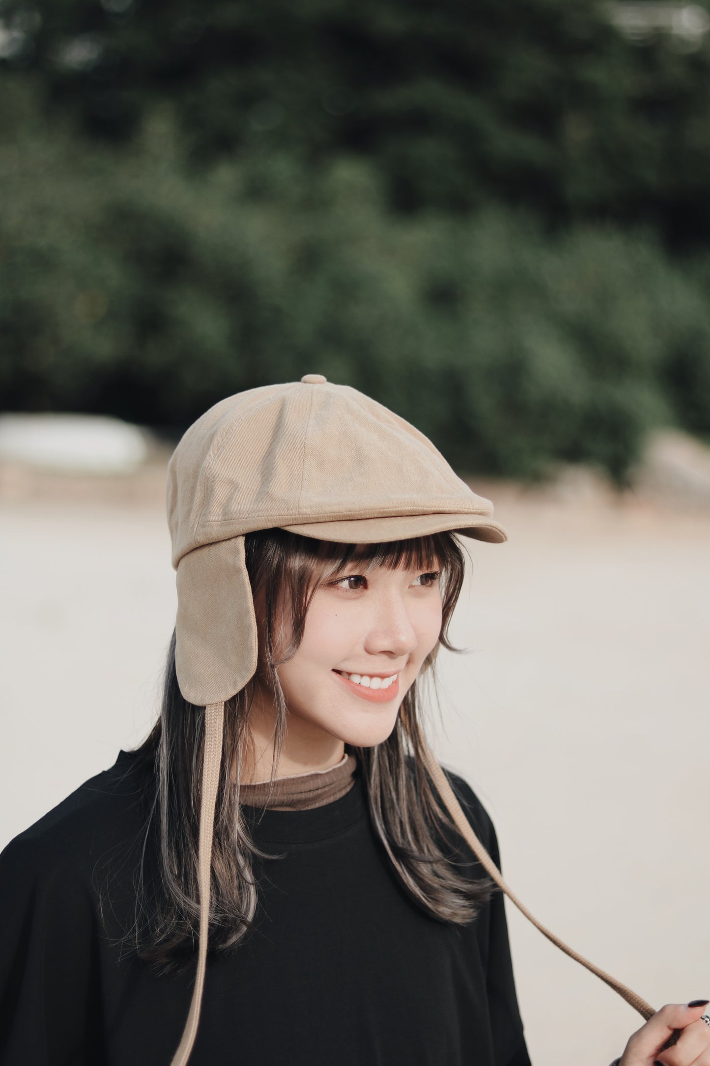 Snoopy Hat (Beige/Black/White)