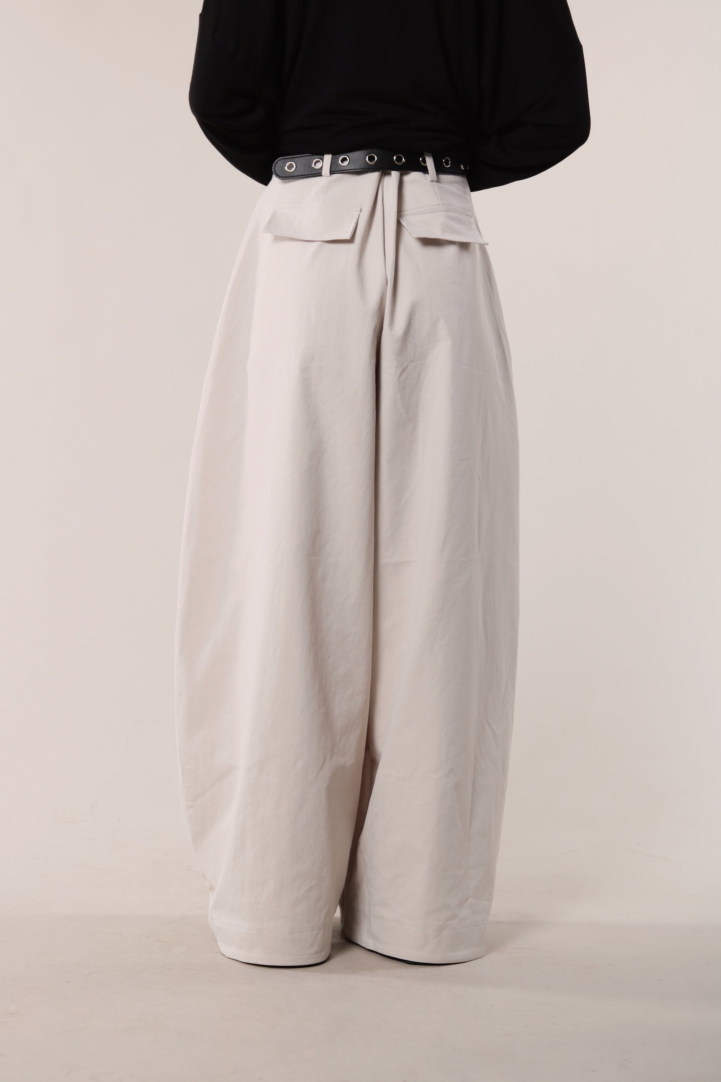 Ari Pants (Light Beige)