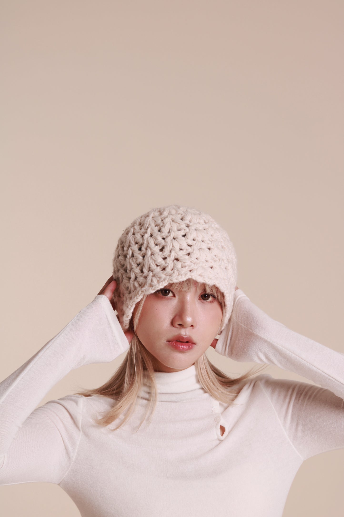 Knit Bucket Hat (Ivory)