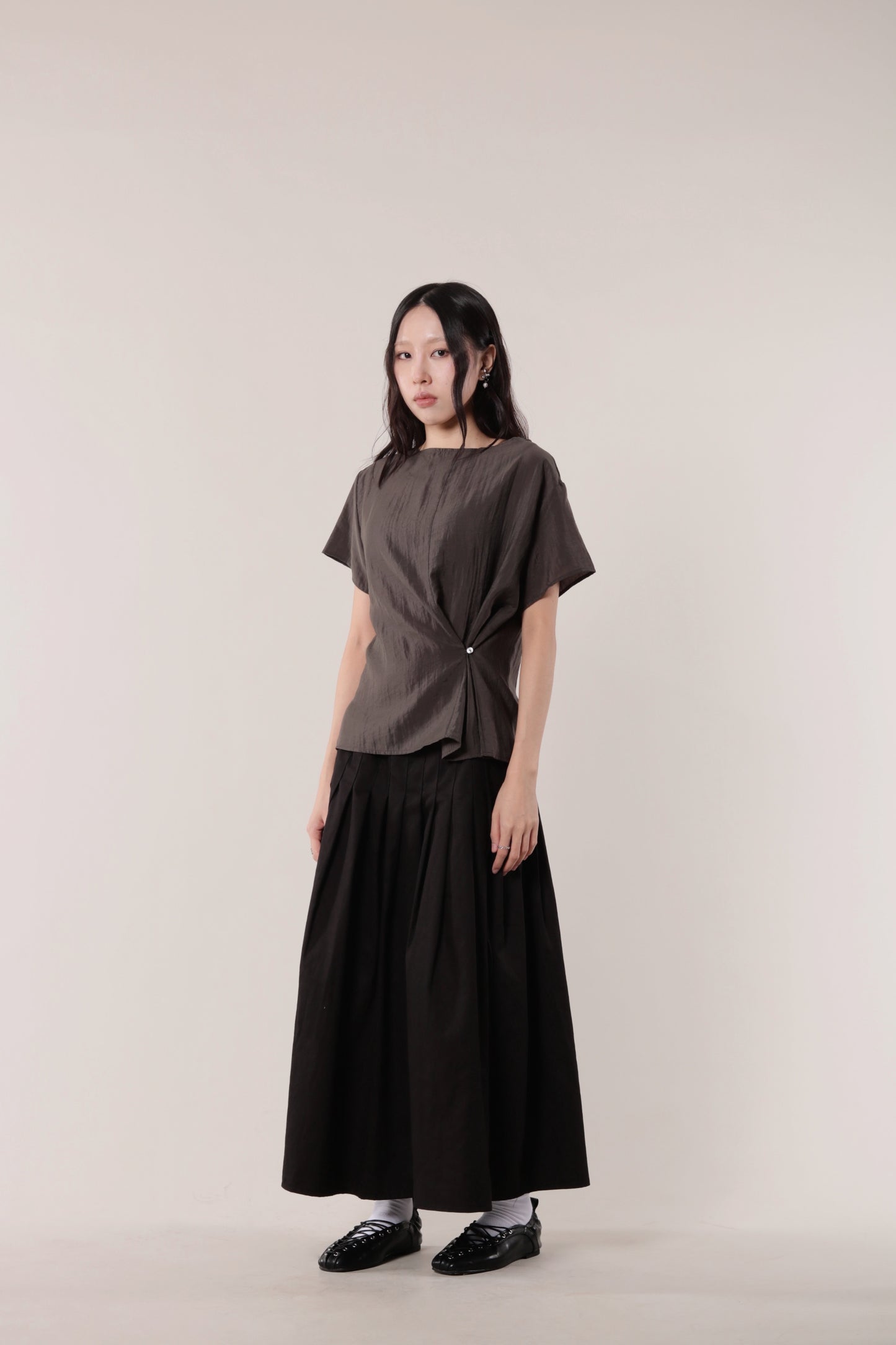Pleated Skirt (Black)