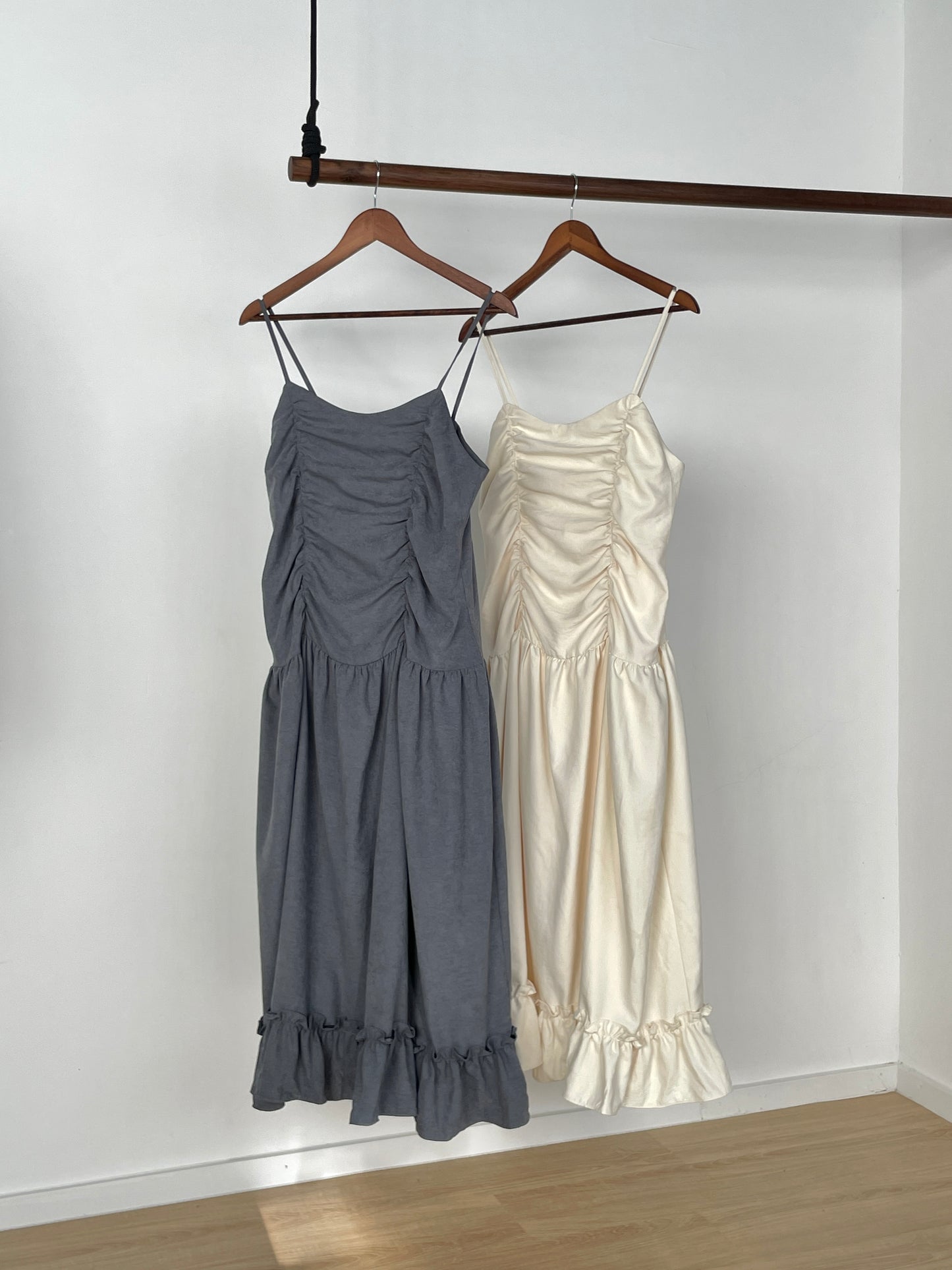 Doll Gathered Ruffle Dress (Grey Blue)