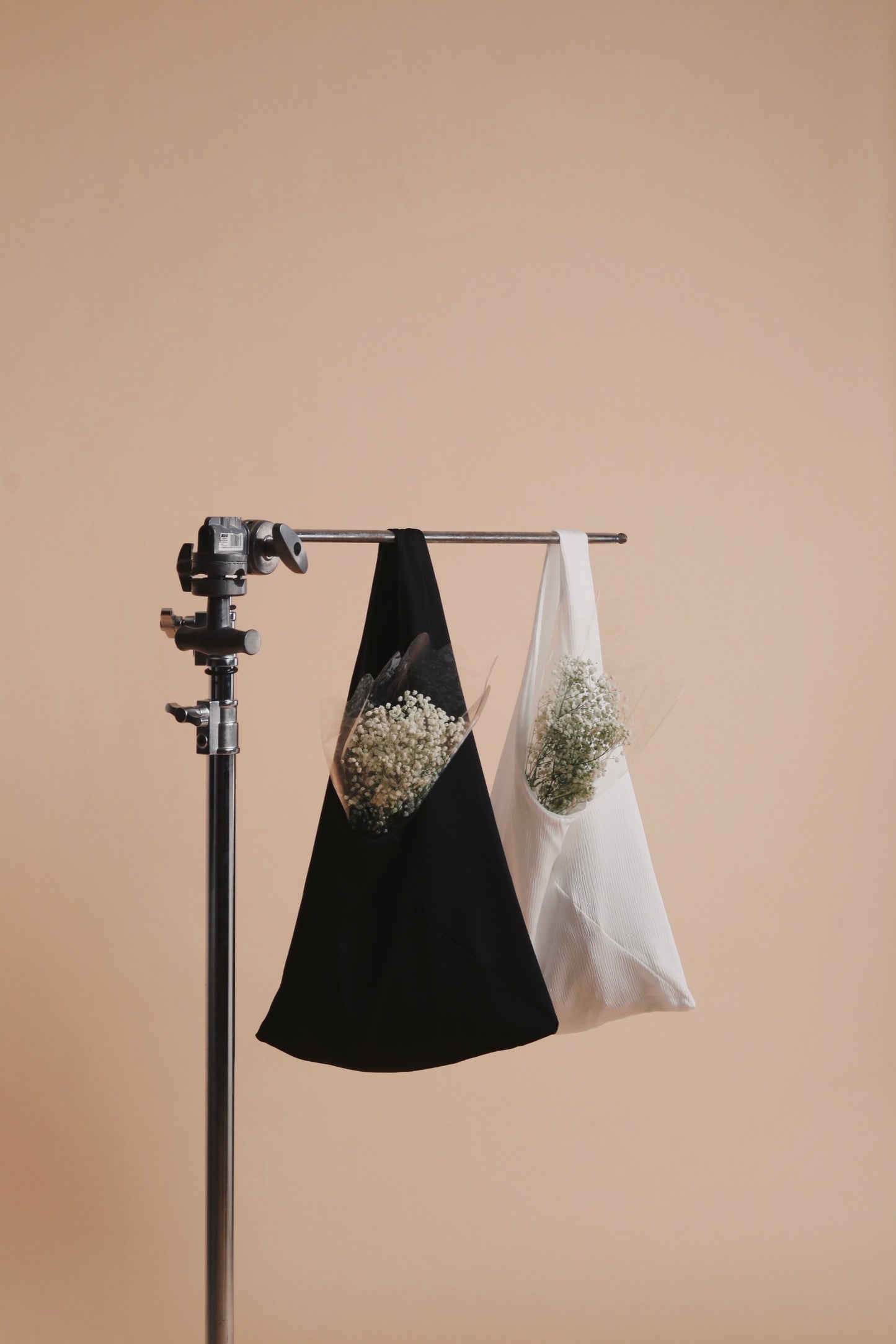 Textured stripe Bag (Black/White)