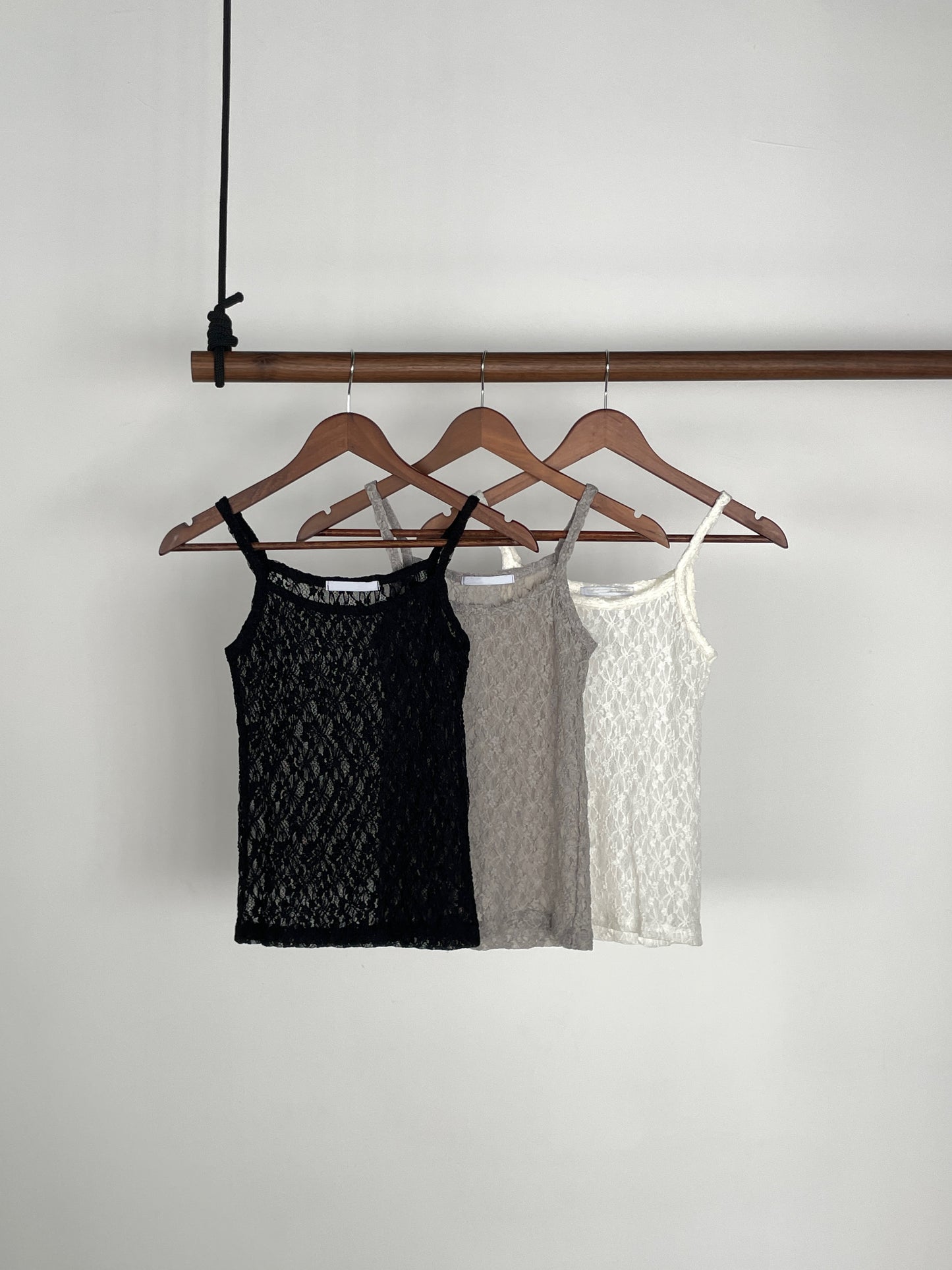 Mesh Sleeveless Top (Black)