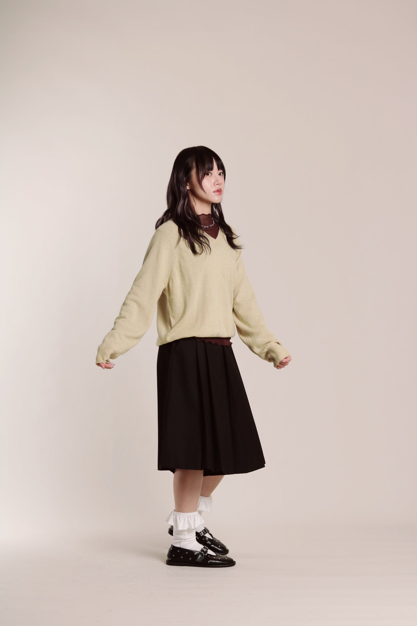 V Neck Sweater (Mustard)