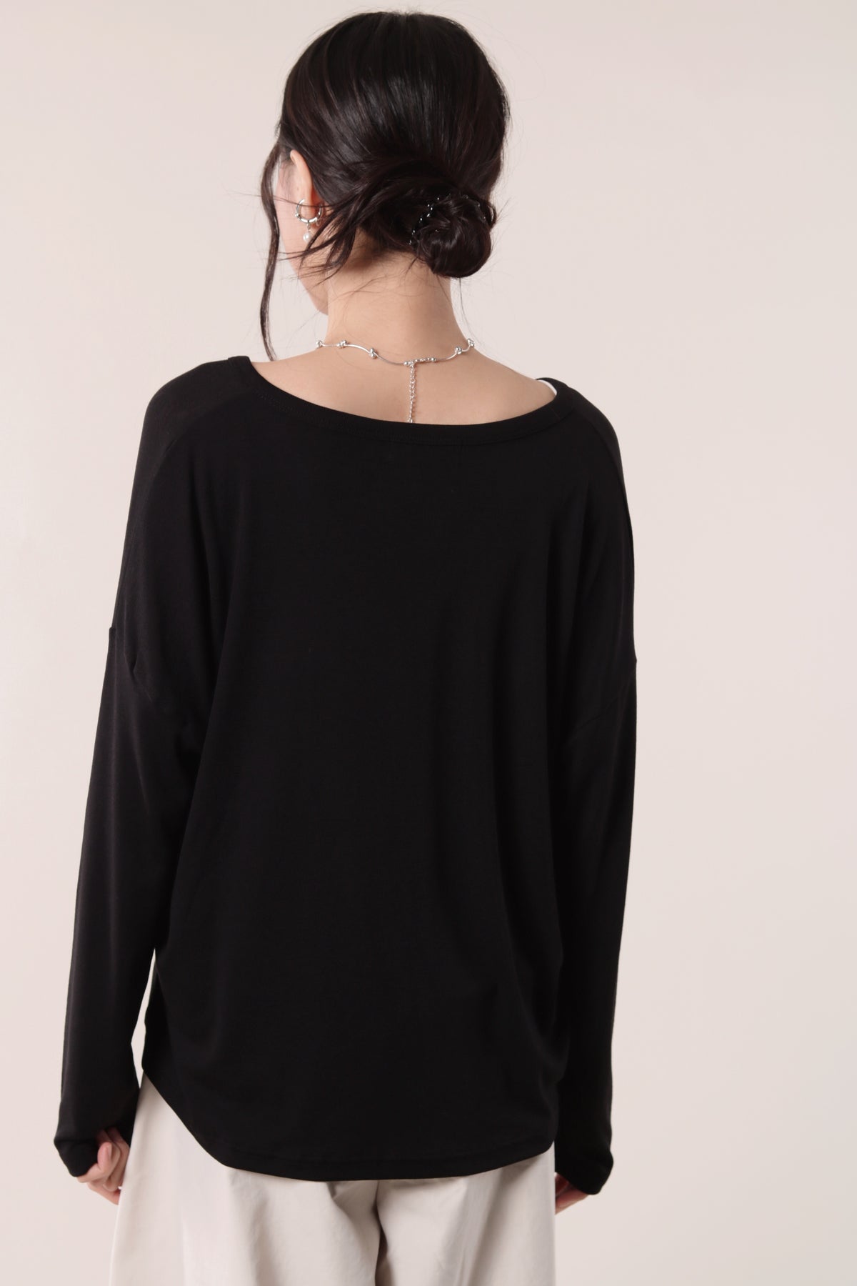 Lazy Button Long Tee (Black)