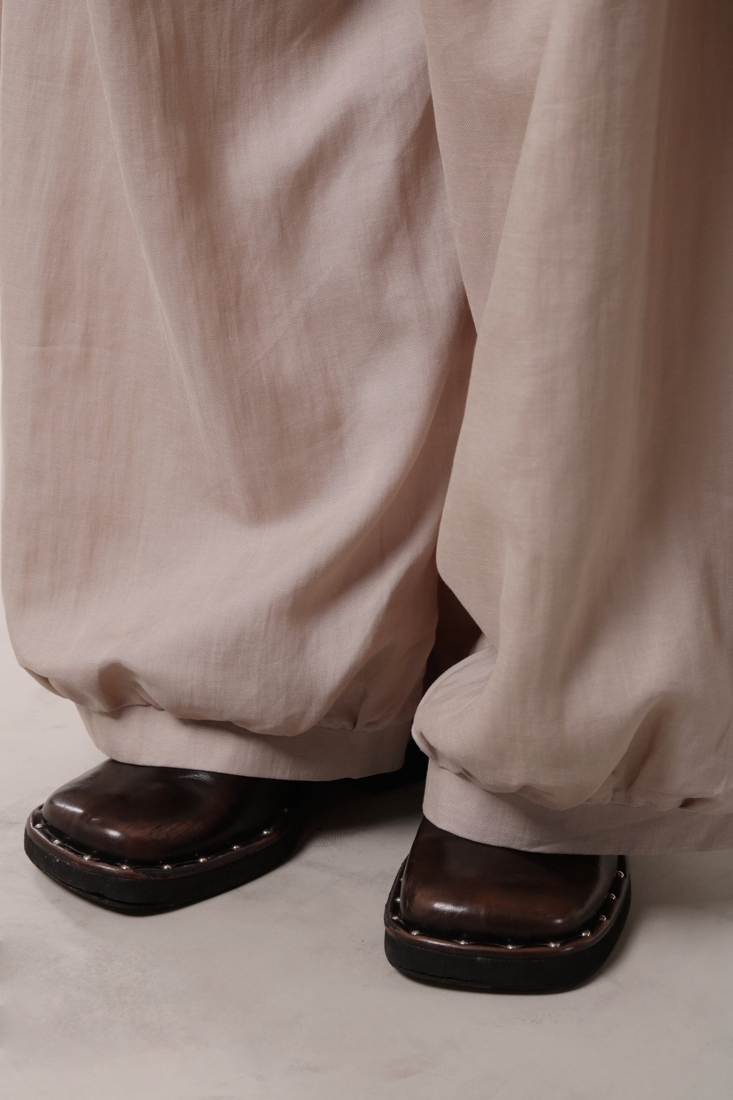 Linen Bubble Pants (Beige)