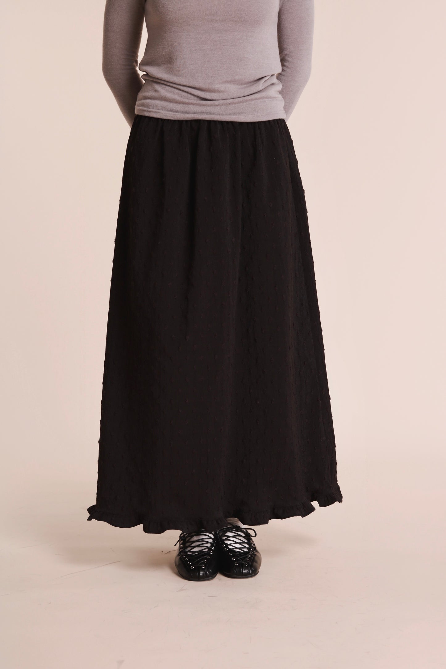 Dot Dot Skirt (Black)