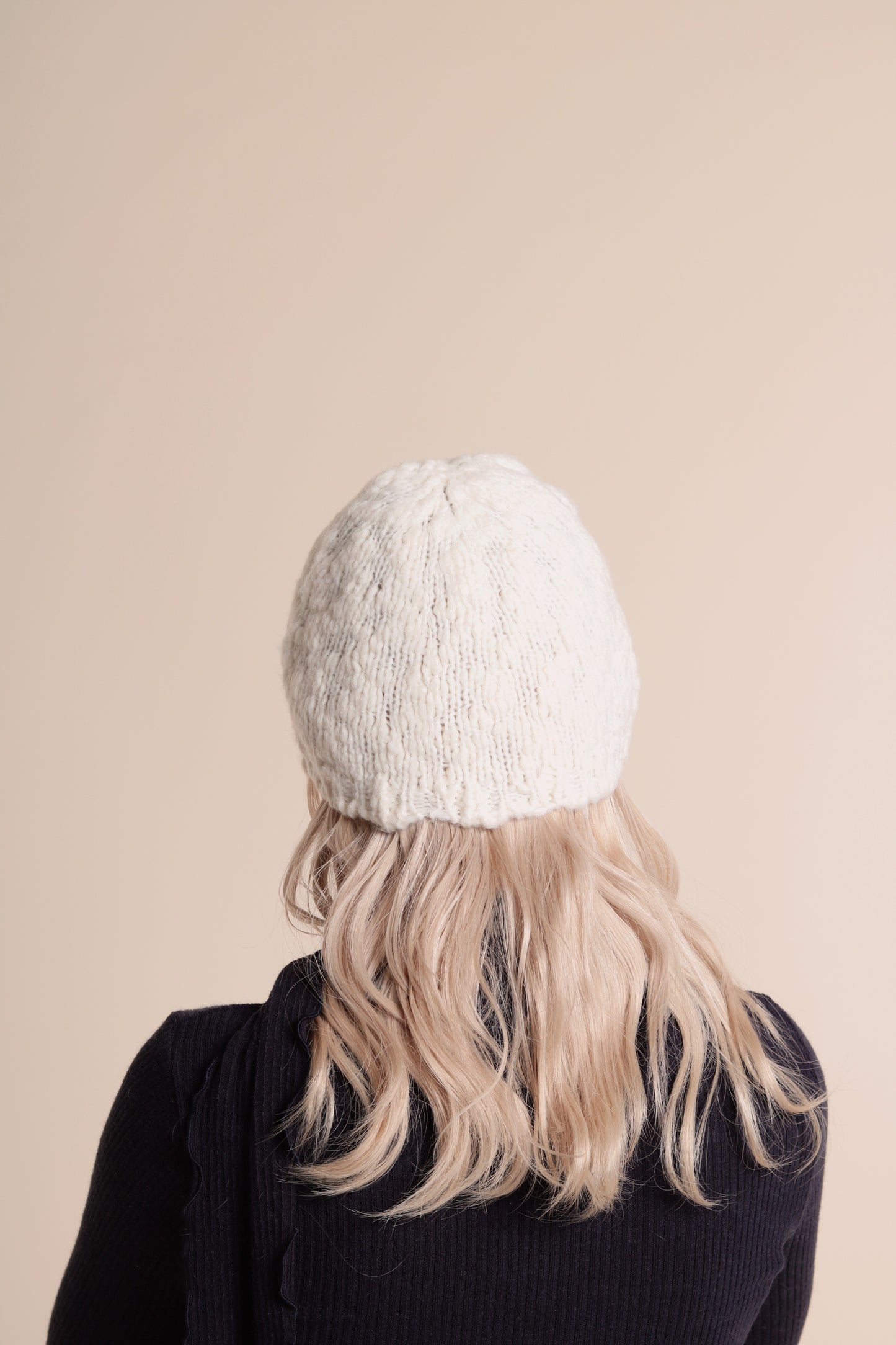 Knit Beanie (White)