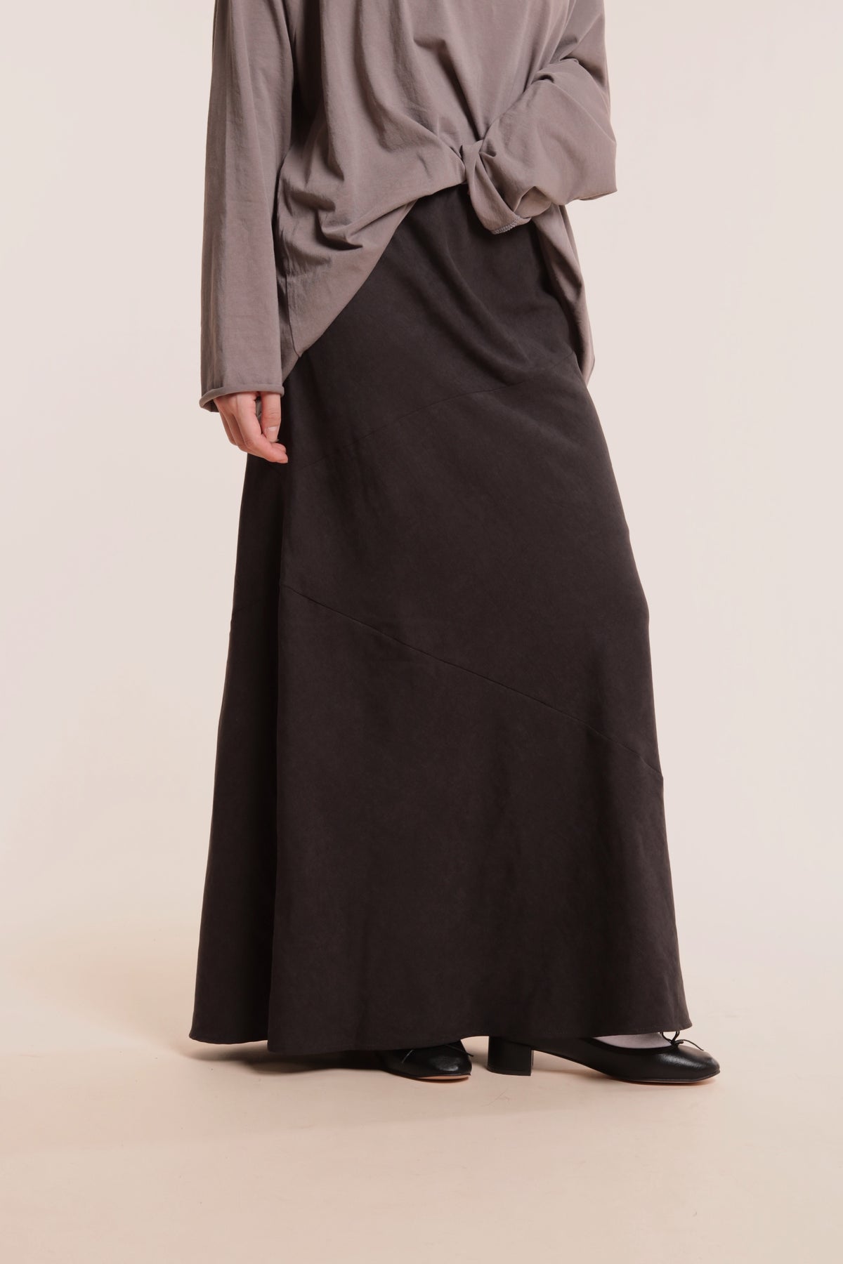 Winter Skirt (Black)
