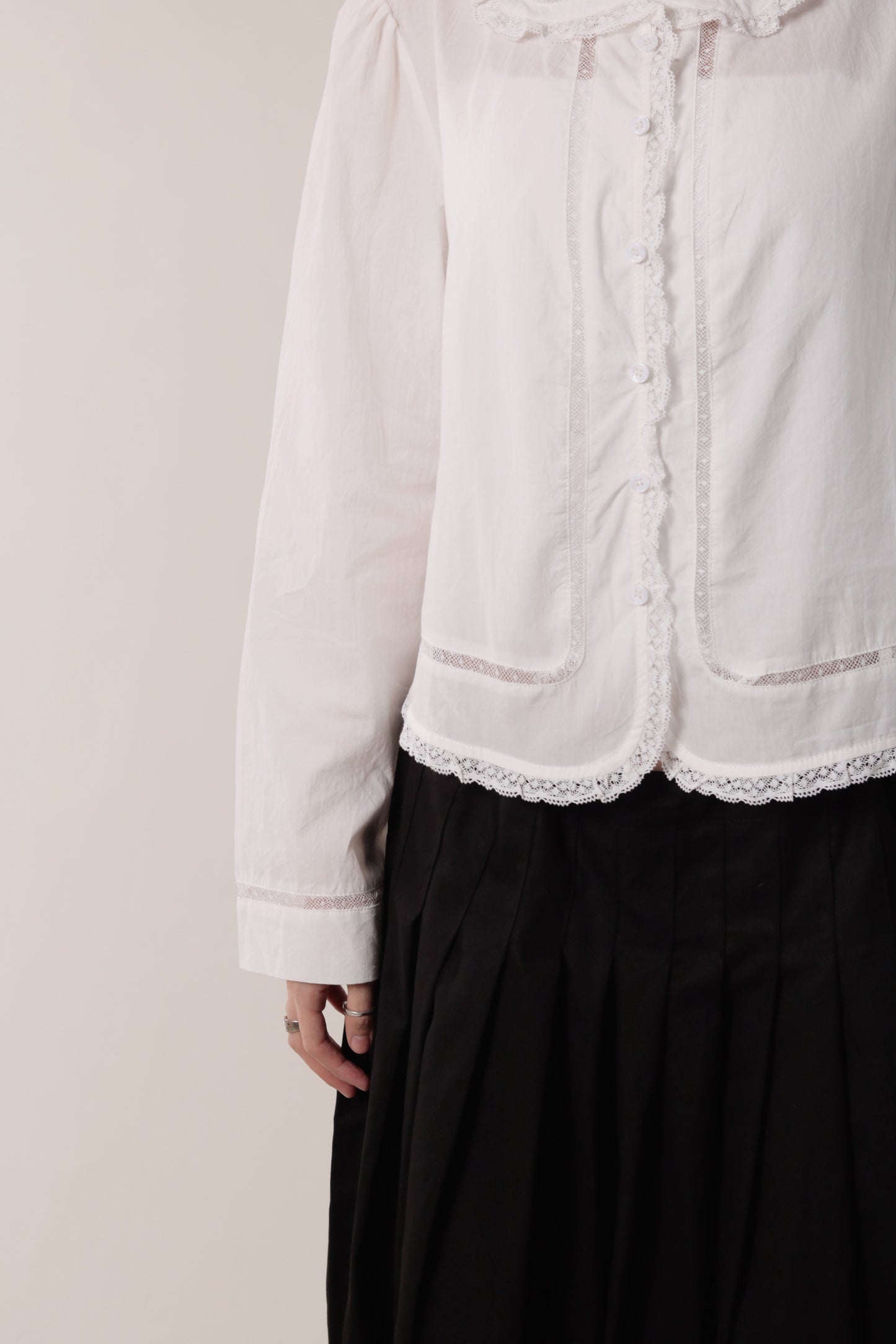 Retro Lace Shirt (White)