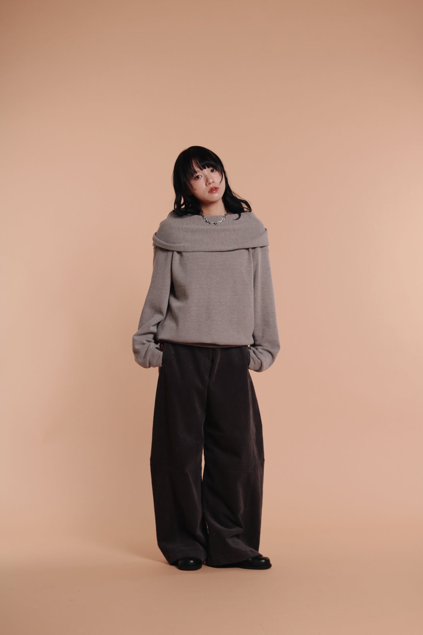 Marie Corduroy Pants (Charcoal)