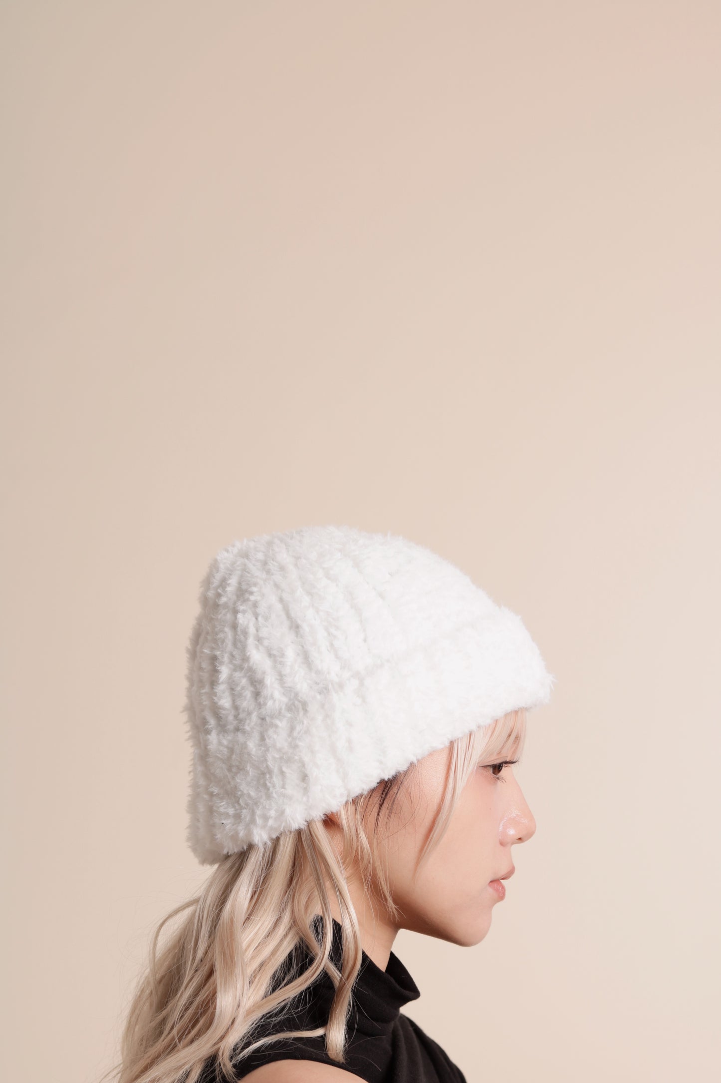 Momo Beanie (White)