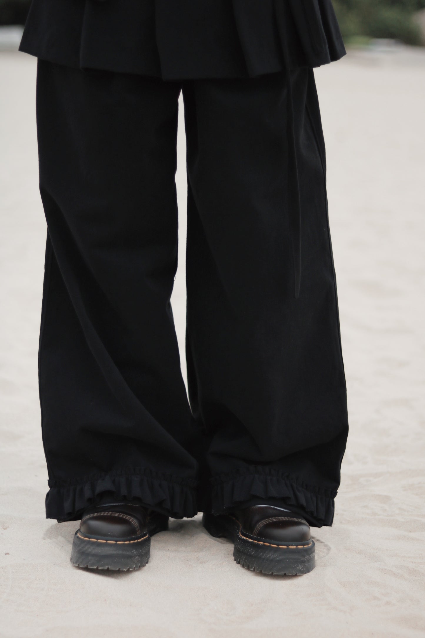 Layered Ruffle Pants (Black)