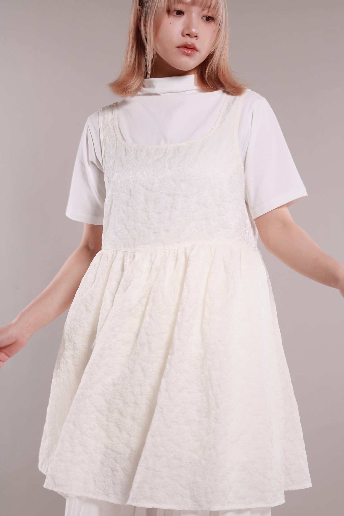 Mock Neck Tee (White)