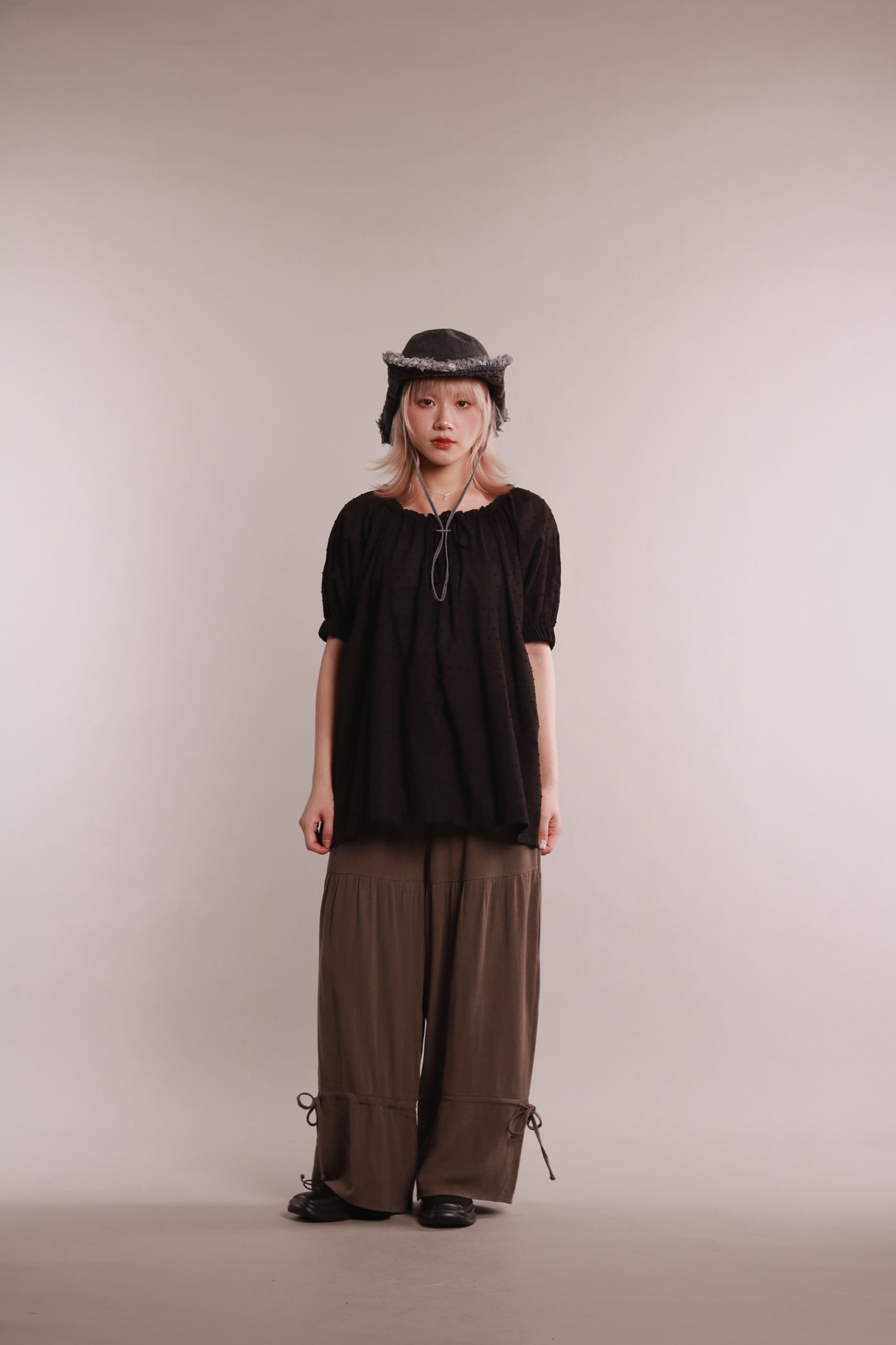 Dot Dot Blouse (Black)