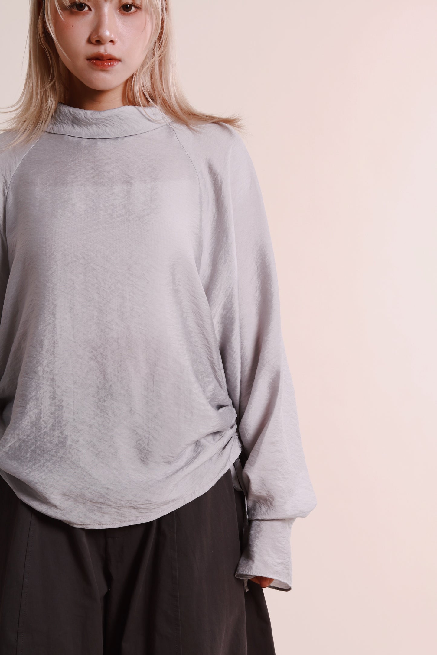 Doll Gathered Blouse (Grey Blue)